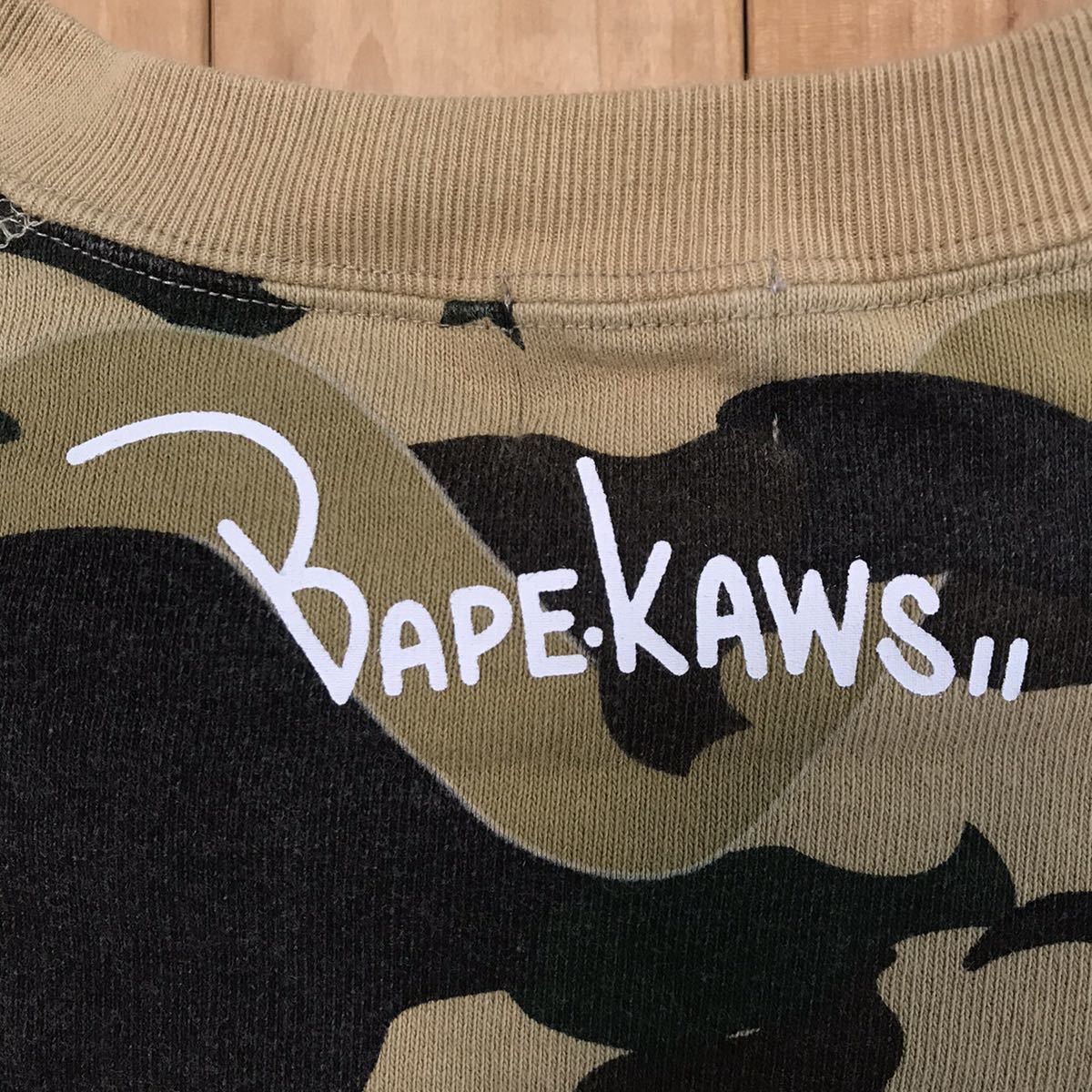 Bape × Kaws BAPE × kaws Short sleeve sweatshirt bendy 1st camo yellow Size US L / EU 52-54 / 3 - 5 Thumbnail
