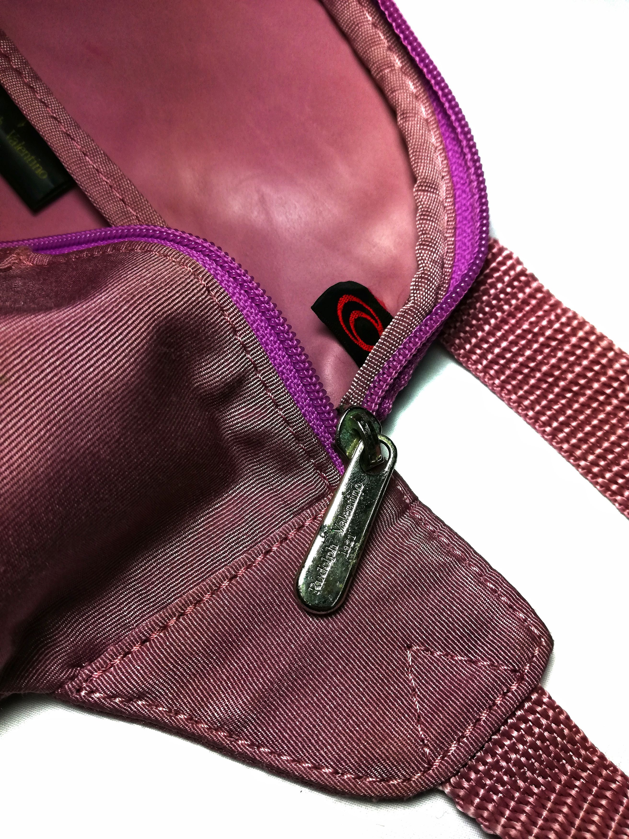 Valentino × Vintage 🔥Vintag Rare!! Rudolph Valentino Big Logo 1921 Waist Bag🔥 Size ONE SIZE - 16 Thumbnail