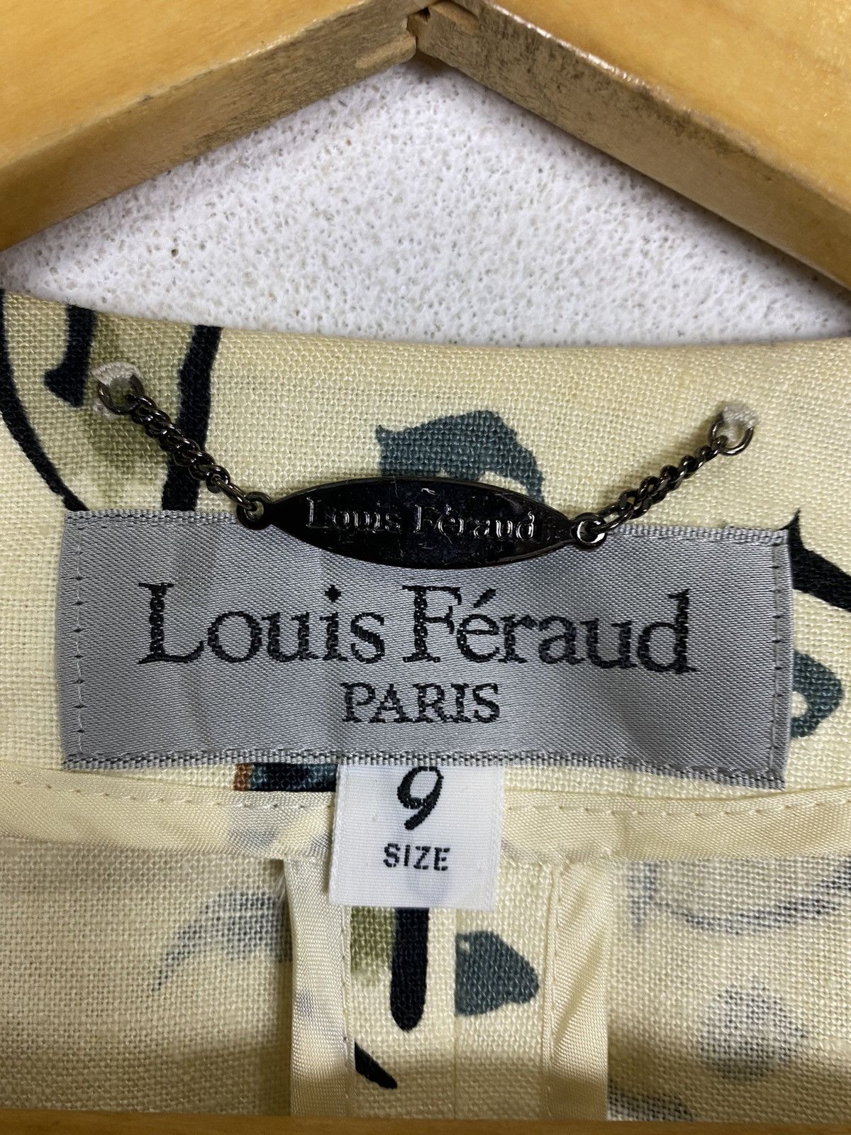 Louis Feraud Louis Feraud Paris cardigan Jacket nice design Size US M / EU 48-50 / 2 - 8 Thumbnail