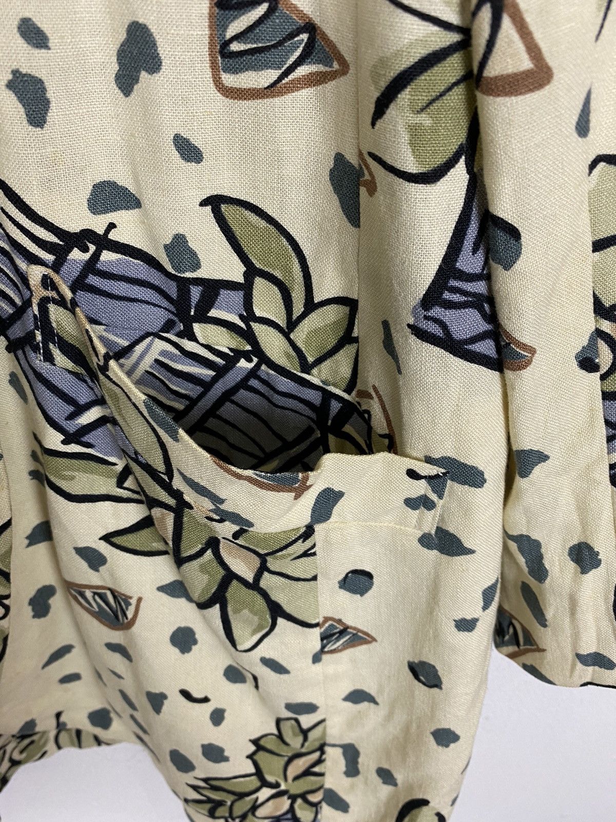 Louis Feraud Louis Feraud Paris cardigan Jacket nice design Size US M / EU 48-50 / 2 - 7 Thumbnail