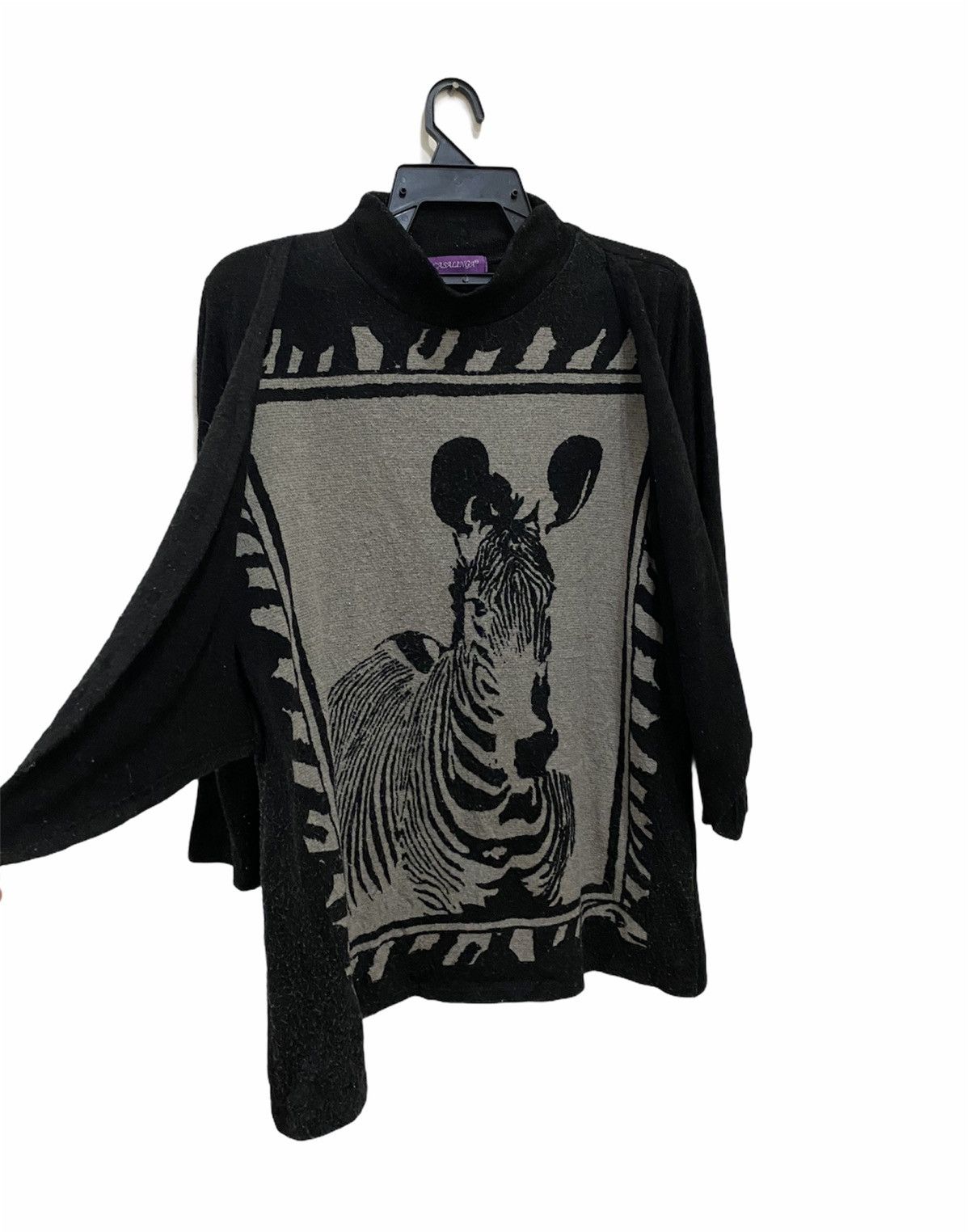 Japanese Brand Zebra Fleece Photo by Casalinga Size US L / EU 52-54 / 3 - 2 Thumbnail