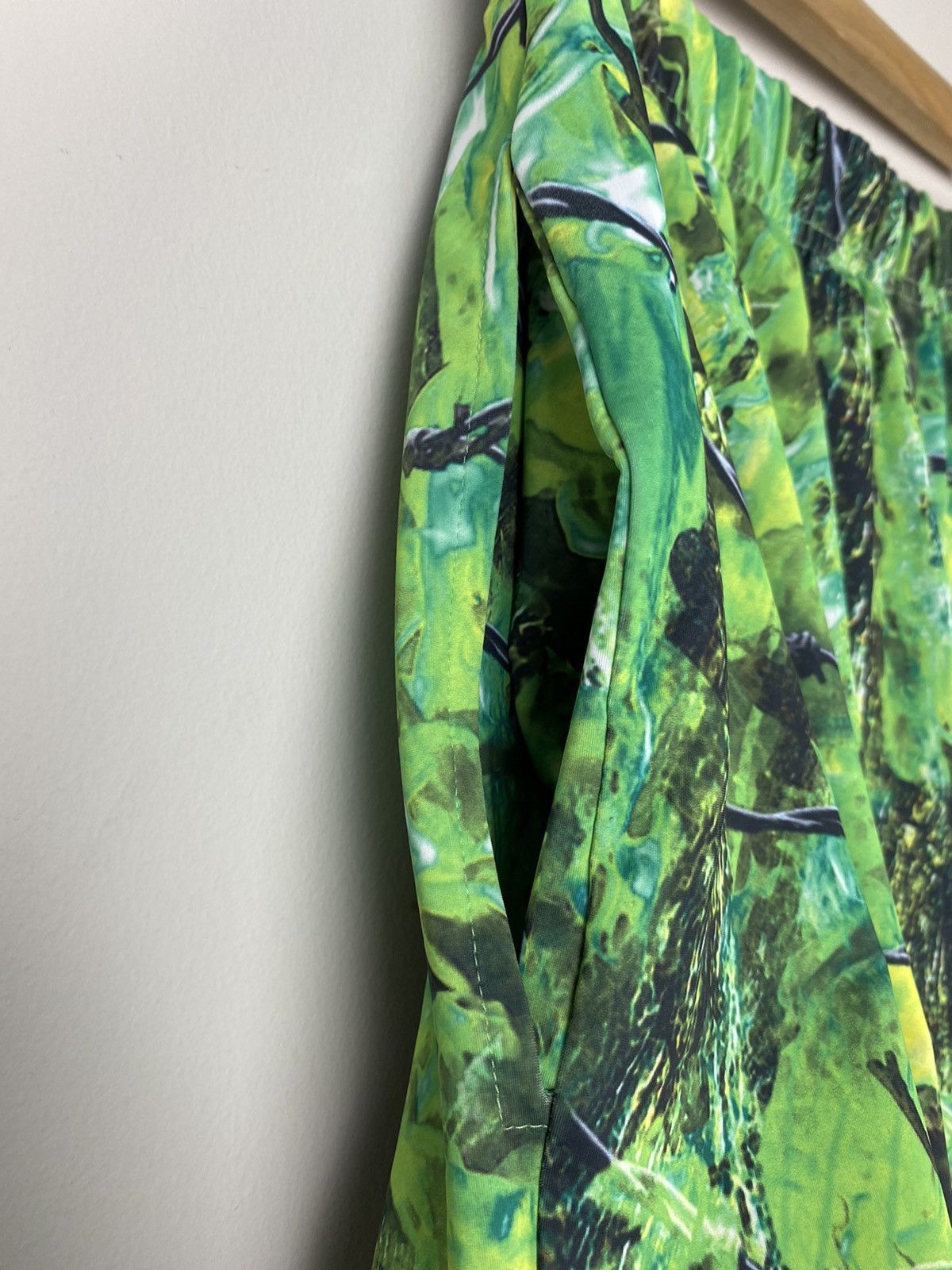 Warren Lotas Warren Lotas Hell Camo Flame Shorts Green Large Size US 32 / EU 48 - 4 Thumbnail