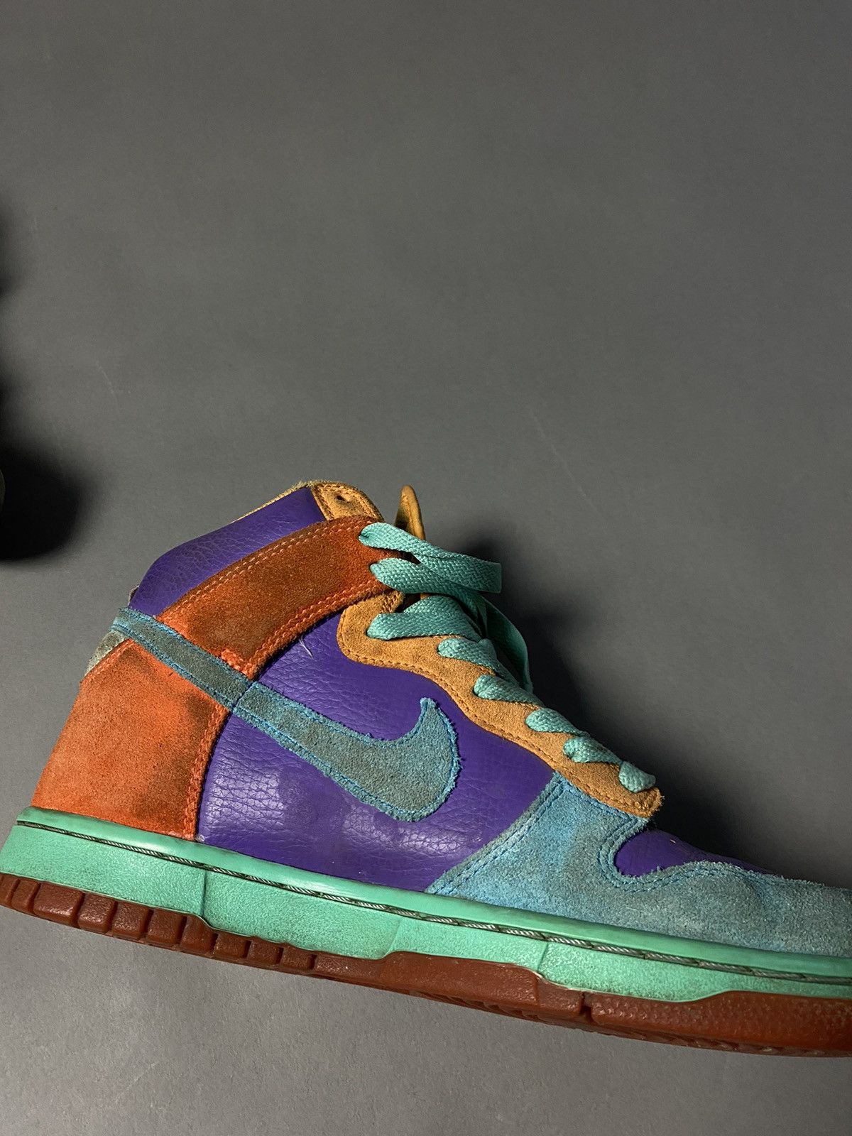 Nike Vintage Nike Dunk High 6.0 'Pure Purple Cyan Coral' Size US 6.5 / EU 39-40 - 3 Thumbnail