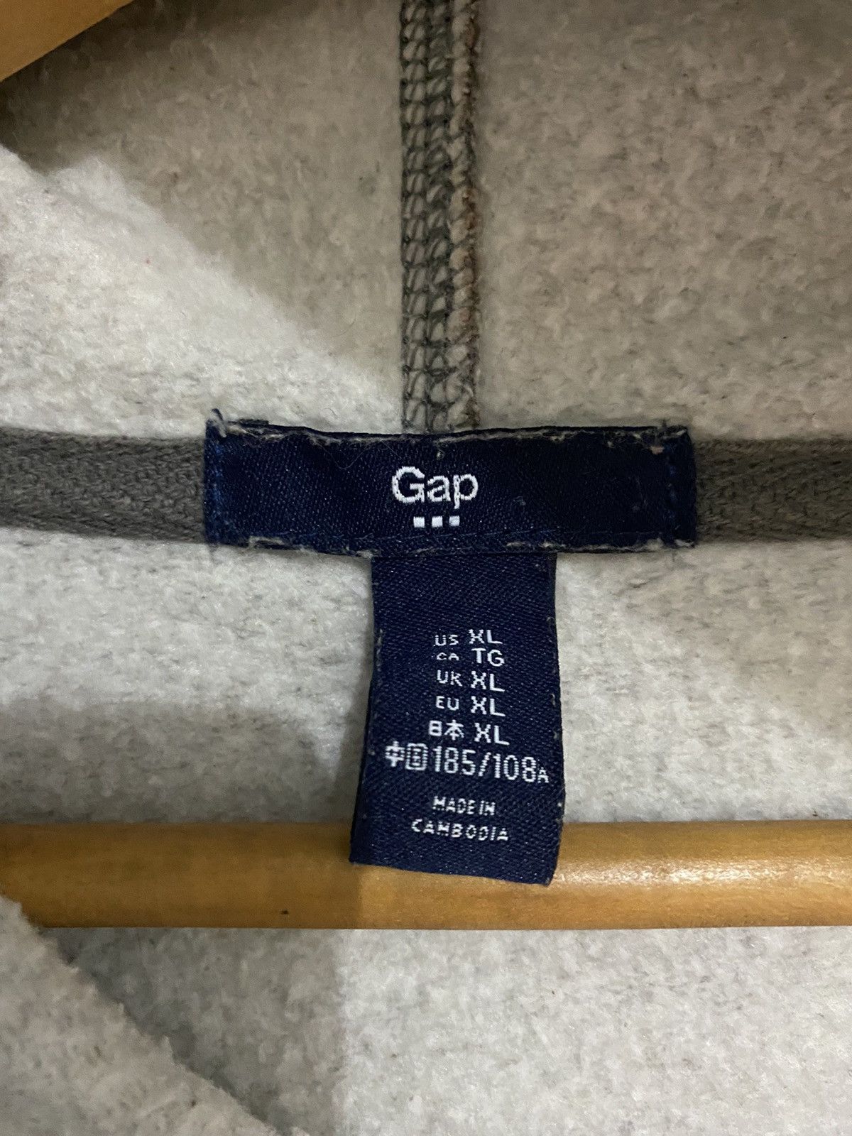 Gap GAP Big Logo Hoddies Sweater Size US XL / EU 56 / 4 - 6 Thumbnail