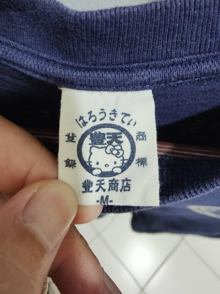 Vintage vintage Movie vintage HELLO KITTY 1976 anime Size US M / EU 48-50 / 2 - 3 Thumbnail