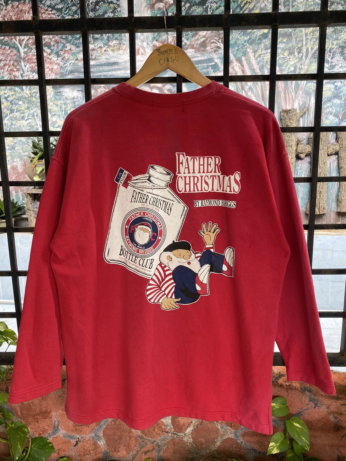 Other × Vintage VINTAGE FATHER CHRISTMAS BY RAYMOND BRIGGS SWEATER Size US L / EU 52-54 / 3 - 1 Thumbnail