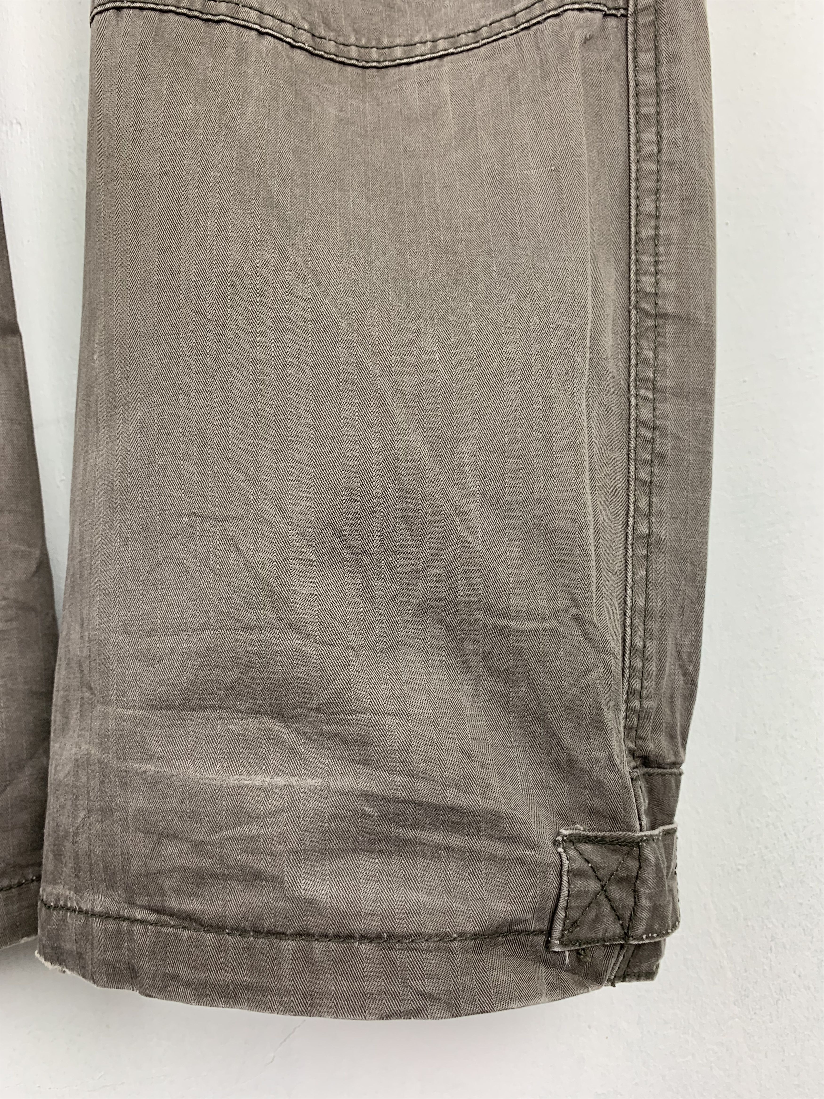 Japanese Brand 💥💥💥Cargo Pants Multipocket Doubles Knee Japanese Branded Size US 29 - 22 Thumbnail