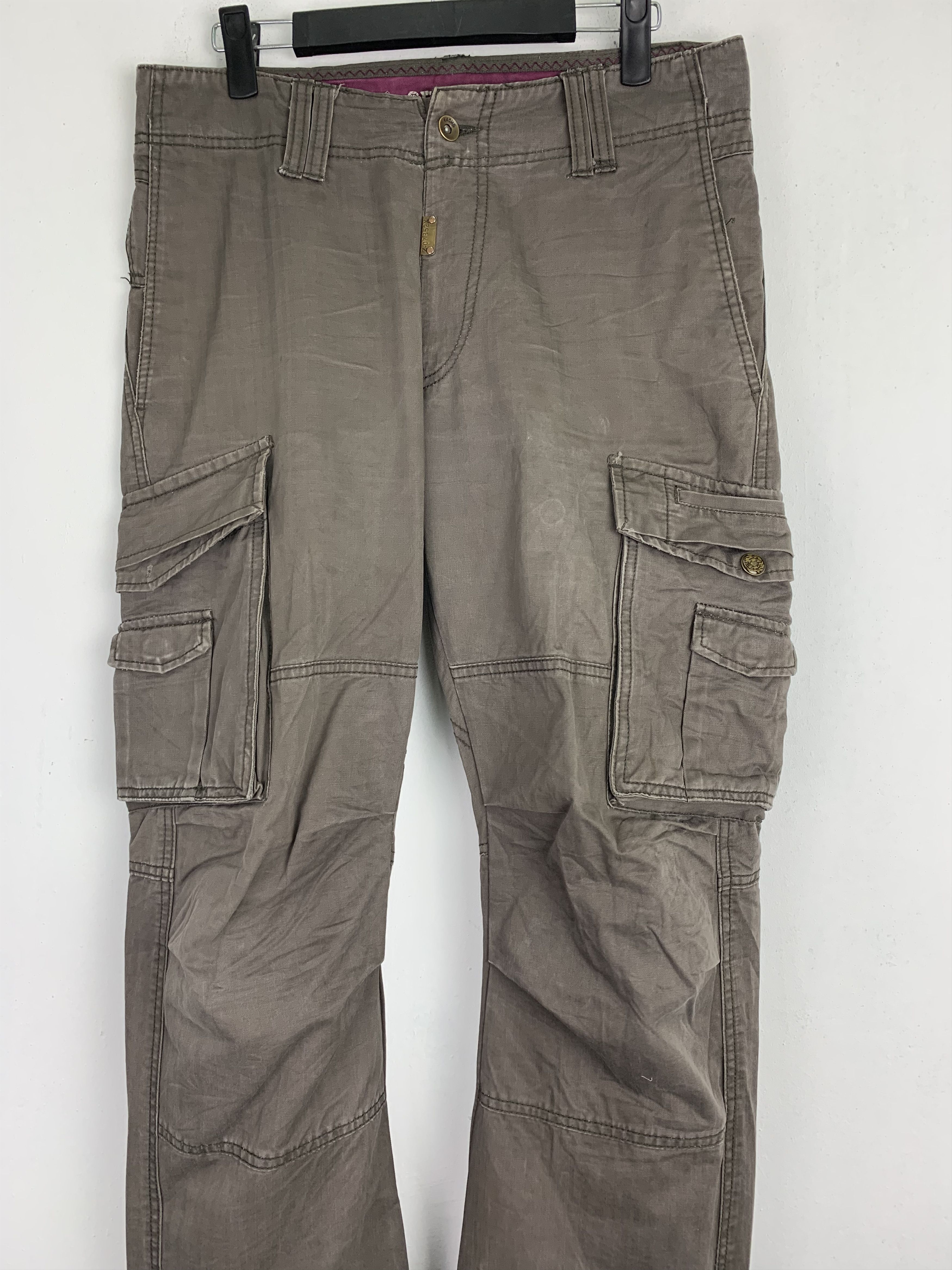 Japanese Brand 💥💥💥Cargo Pants Multipocket Doubles Knee Japanese Branded Size US 29 - 3 Thumbnail