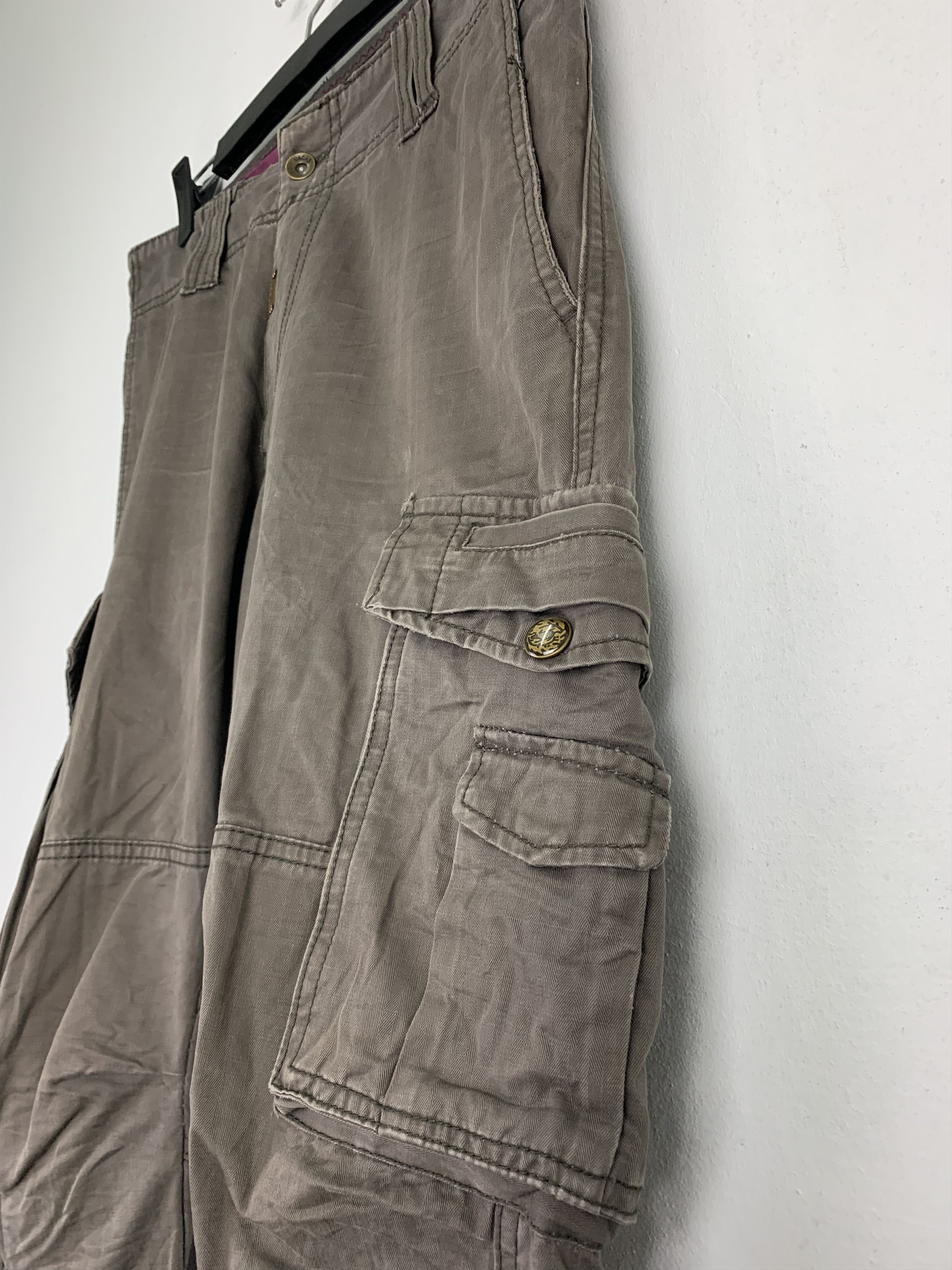 Japanese Brand 💥💥💥Cargo Pants Multipocket Doubles Knee Japanese Branded Size US 29 - 8 Thumbnail