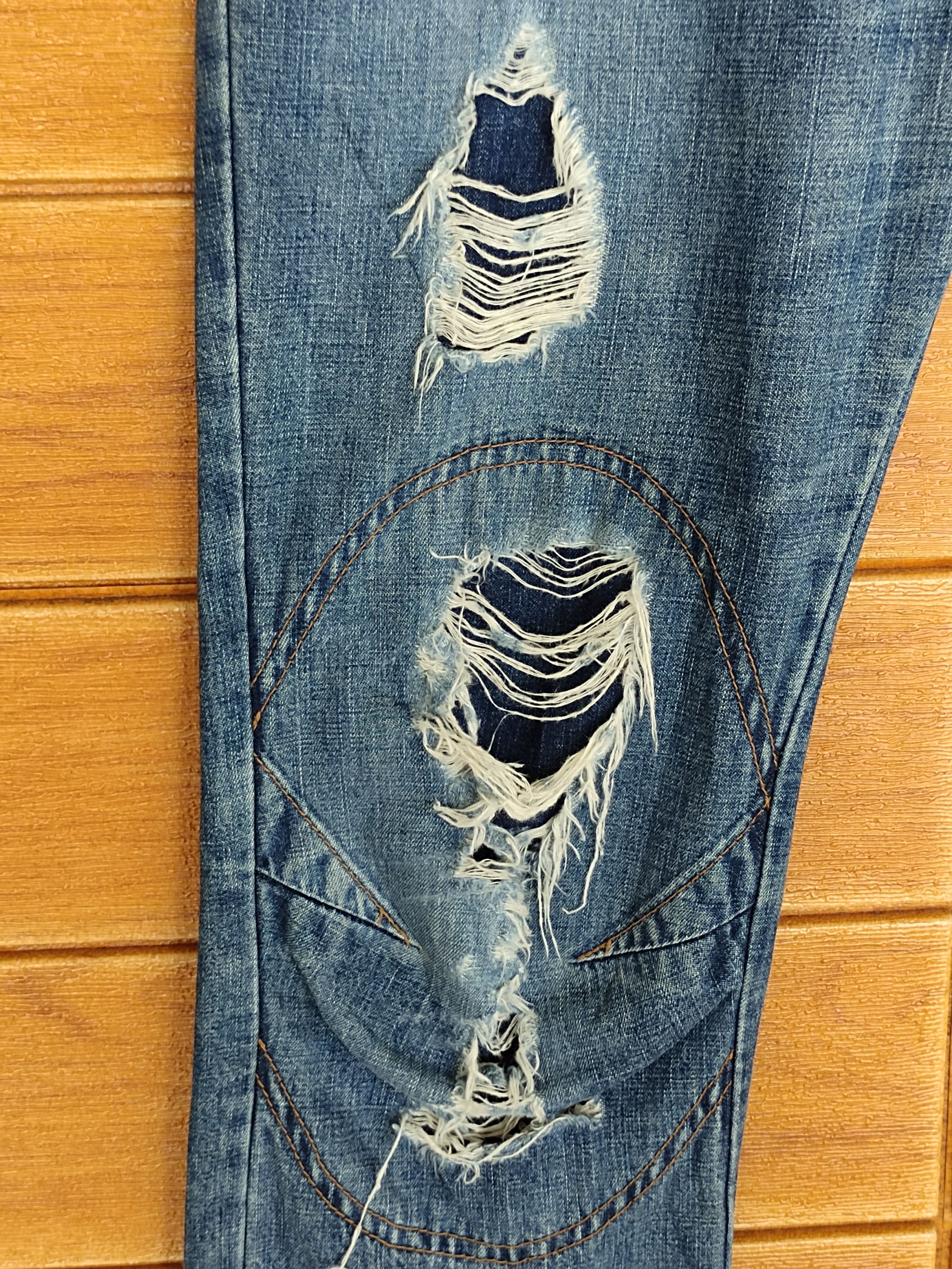 CABANE de ZUCCa 🇯🇵 Zucca Issey Miyake Distressed Double Knee Biker Denim Size US 30 / EU 46 - 4 Thumbnail