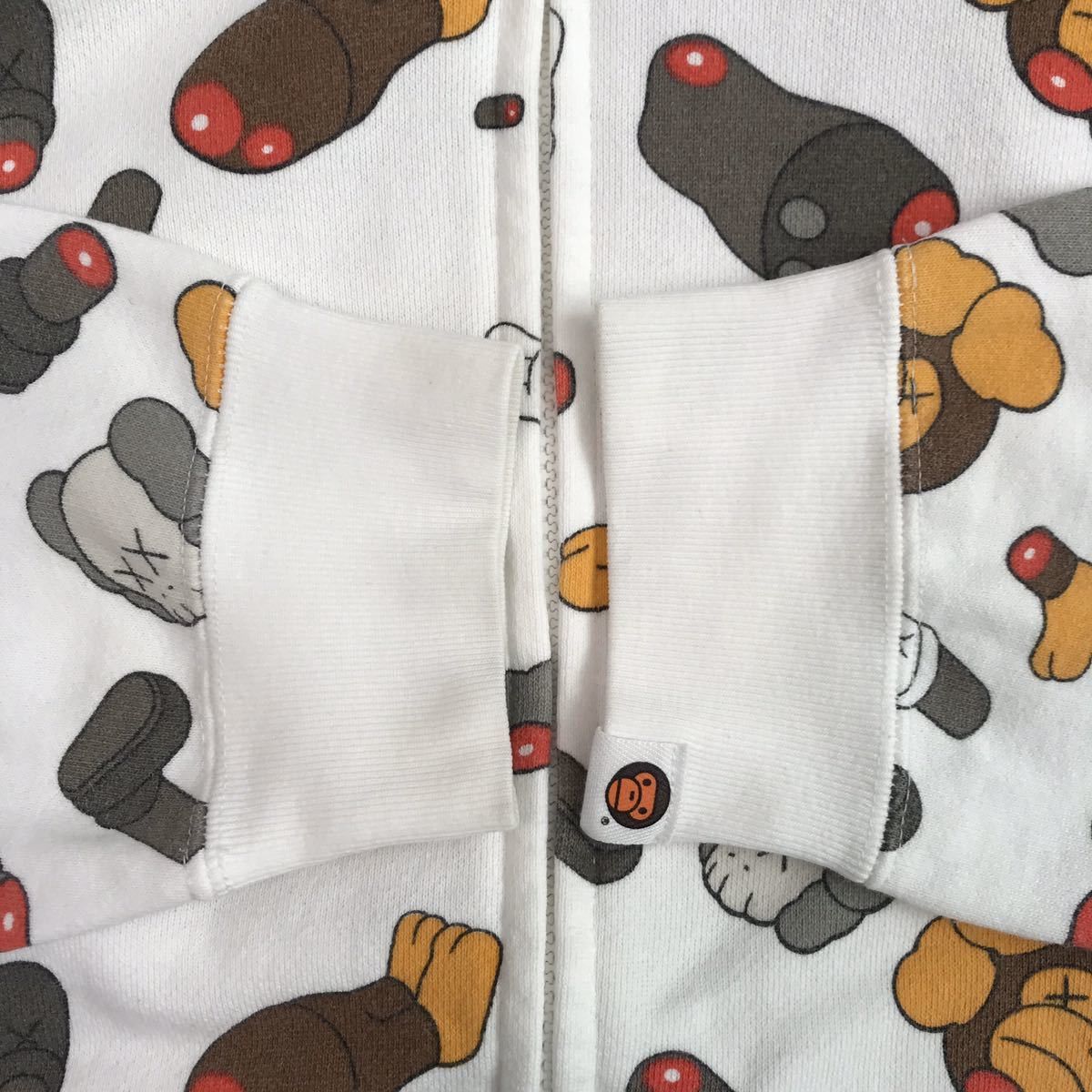 Bape × Kaws BAPE x kaws milo companion full zip hoodie Size US S / EU 44-46 / 1 - 2 Thumbnail