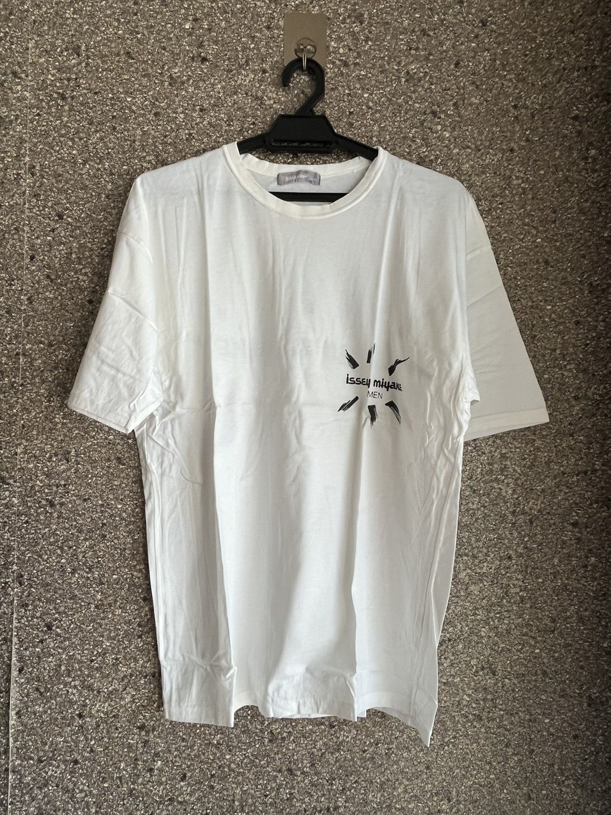 image of Issey Miyake Ft31 in White, Men's (Size Large)