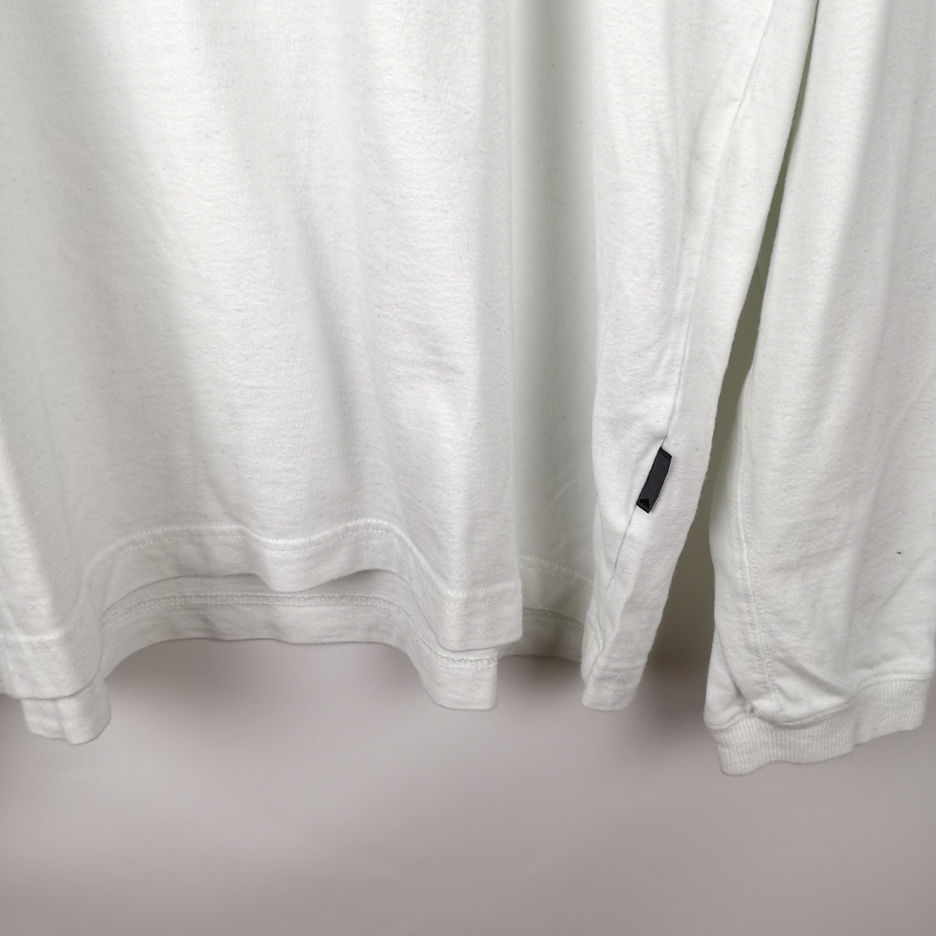 Adidas Adidas vintage white turtleneck 2002 sweater hype Size US L / EU 52-54 / 3 - 2 Thumbnail