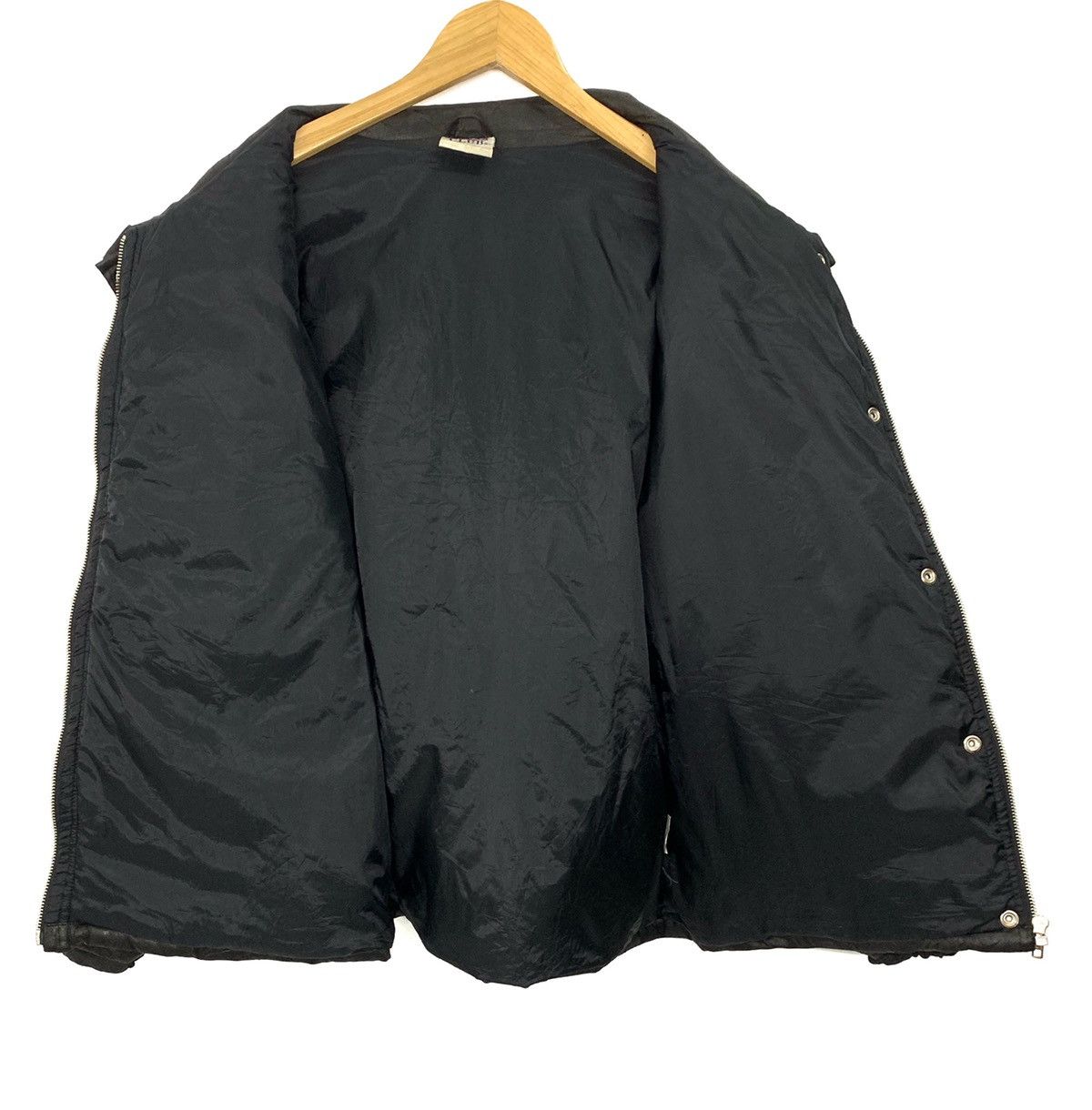 Guess × Vintage 🇺🇸Vintage Guess Club Logo Black Coated Jacket Size US M / EU 48-50 / 2 - 5 Thumbnail