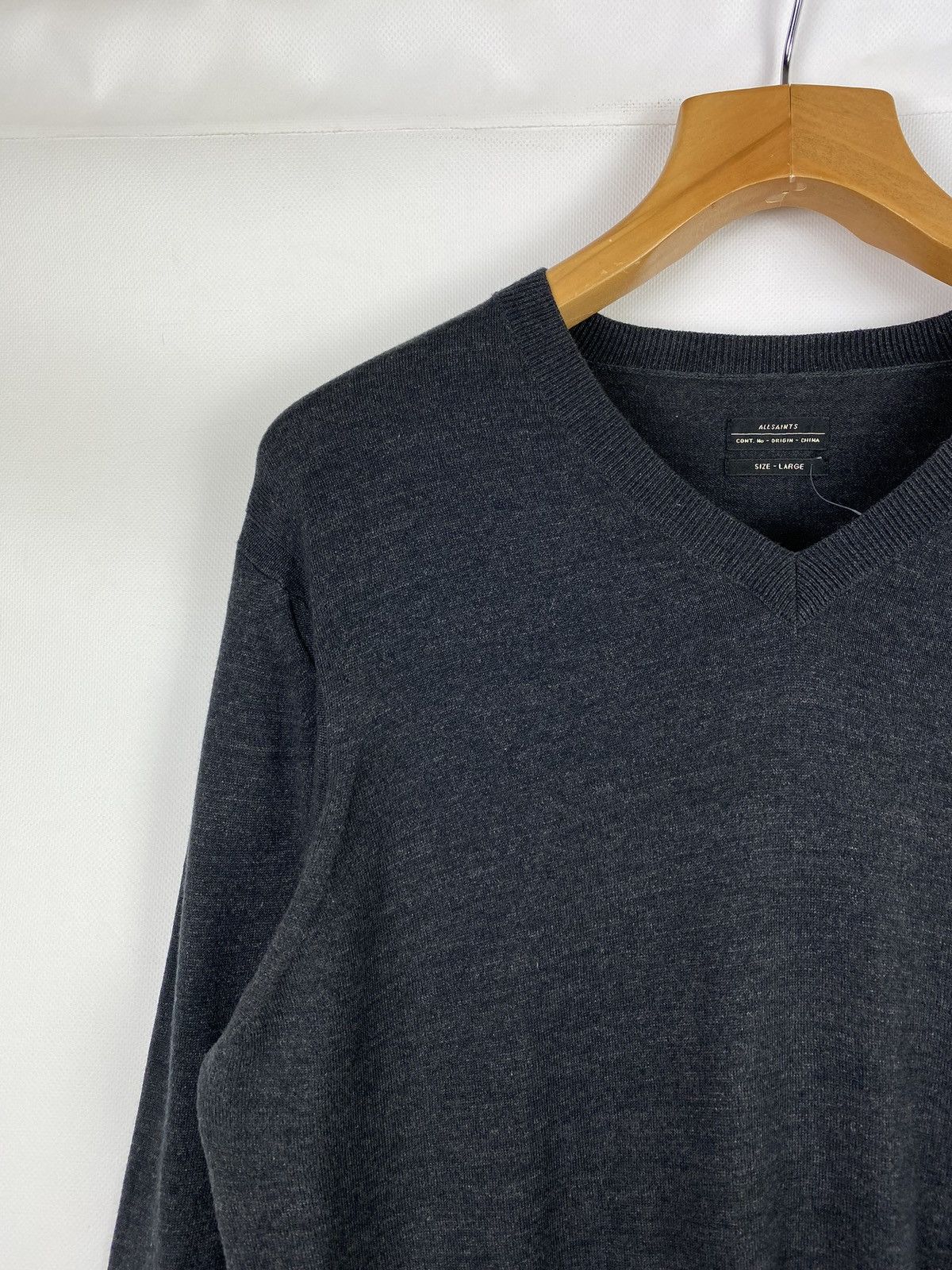 Allsaints Allsaints Fritz V neck men’s sweater pullover size L gray Size US L / EU 52-54 / 3 - 5 Thumbnail