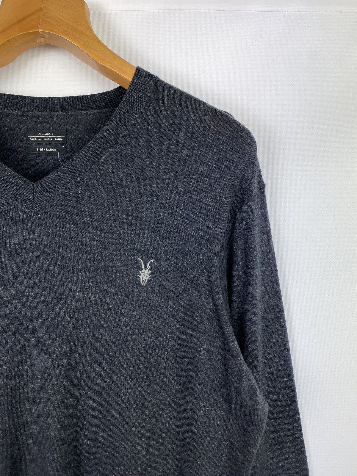 Allsaints Allsaints Fritz V neck men’s sweater pullover size L gray Size US L / EU 52-54 / 3 - 4 Thumbnail