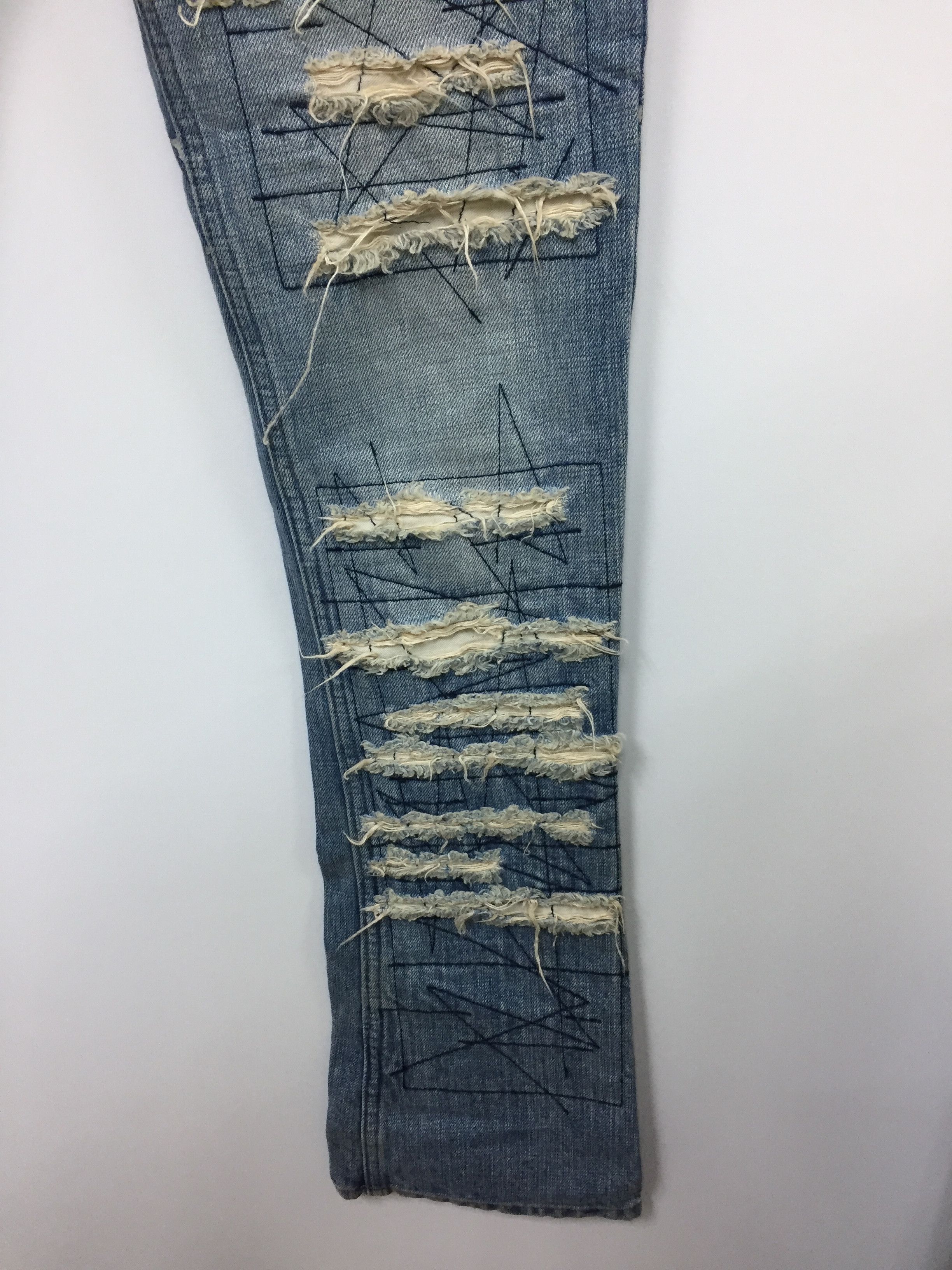 Hysteric Glamour Vtg HYSTERIC GLAMOUR Distressed flare Paint Splatter denim Size 30" / US 8 / IT 44 - 10 Thumbnail