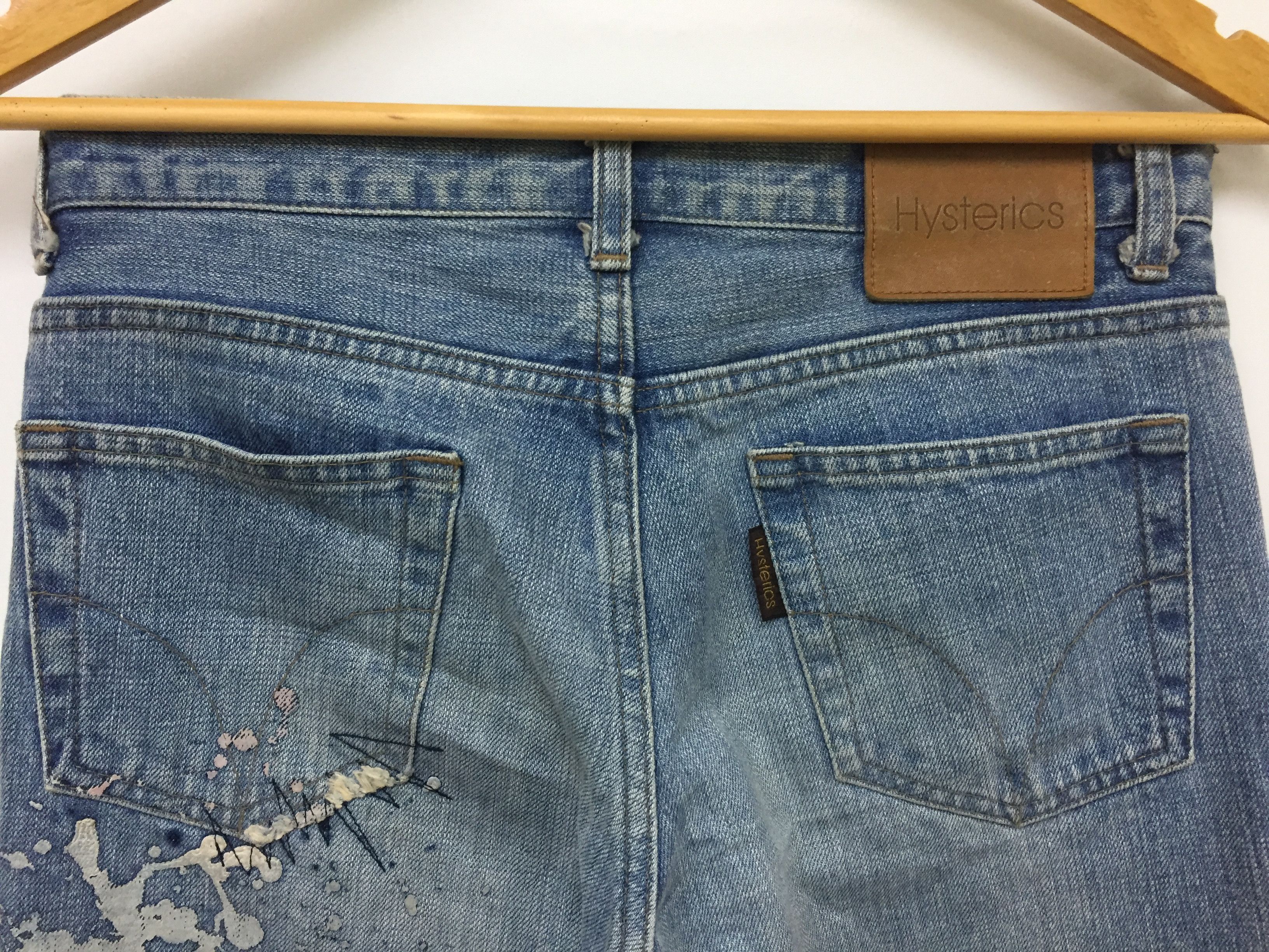 Hysteric Glamour Vtg HYSTERIC GLAMOUR Distressed flare Paint Splatter denim Size 30" / US 8 / IT 44 - 13 Thumbnail