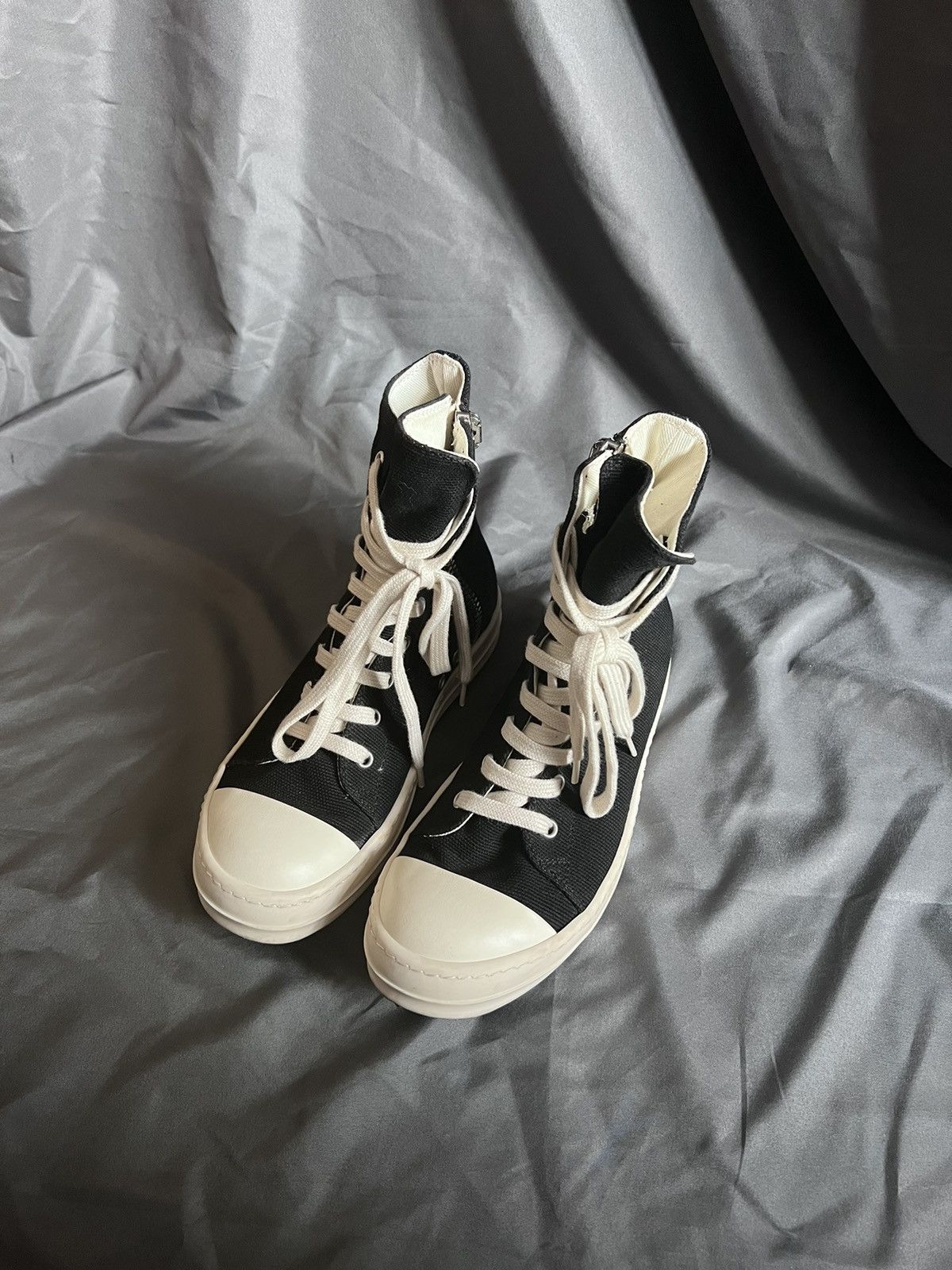 Rick Owens × Rick Owens Drkshdw Rick owens drkshdw ramones hi-top size36.5 Size US 6.5 / IT 36.5 - 1 Thumbnail