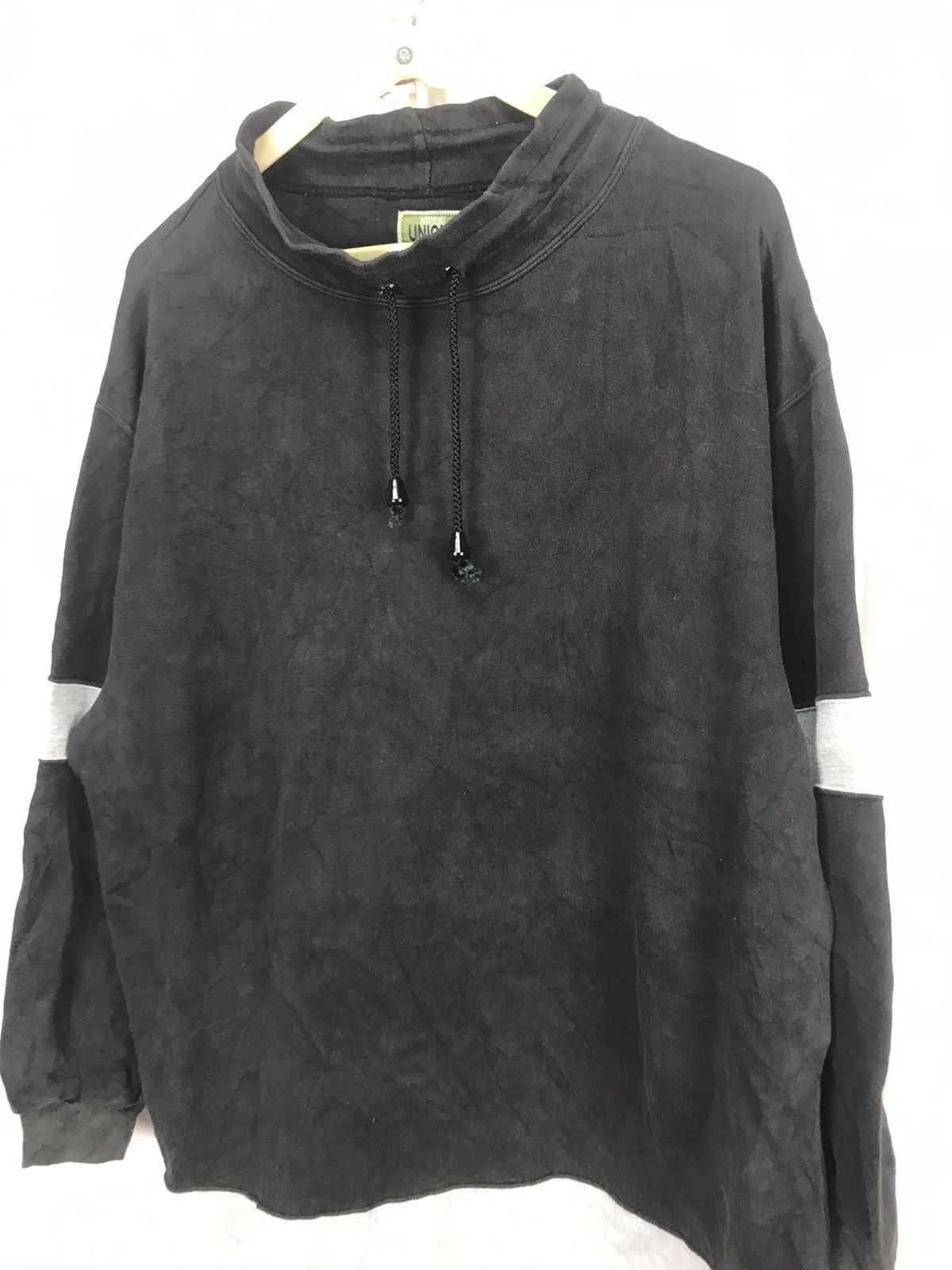 Uniqlo Uniqlo distressed sweatshirt Size US L / EU 52-54 / 3 - 3 Thumbnail