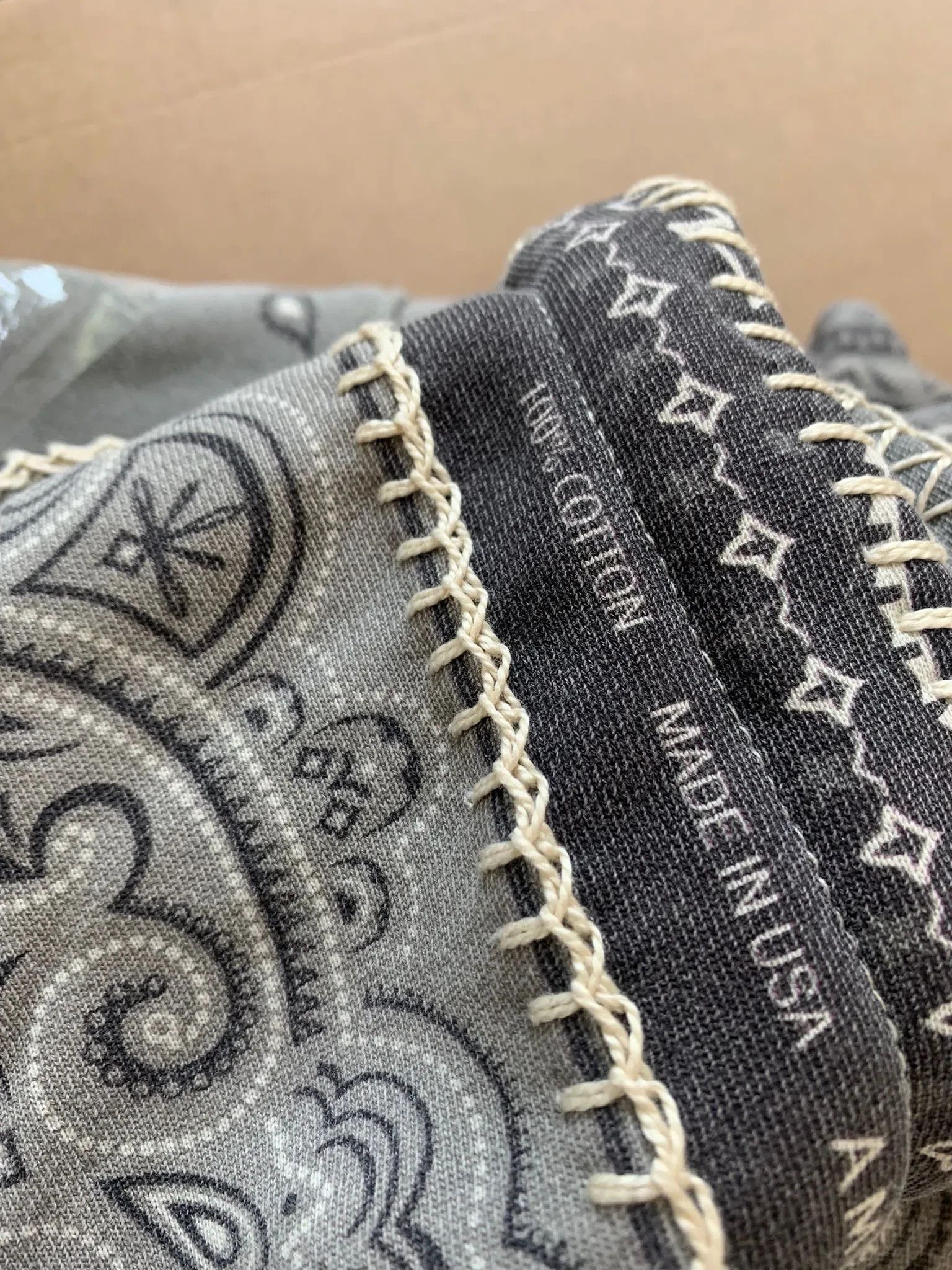 Amiri Bandana Reconstructed Hoodie Size US XS / EU 42 / 0 - 12 Thumbnail