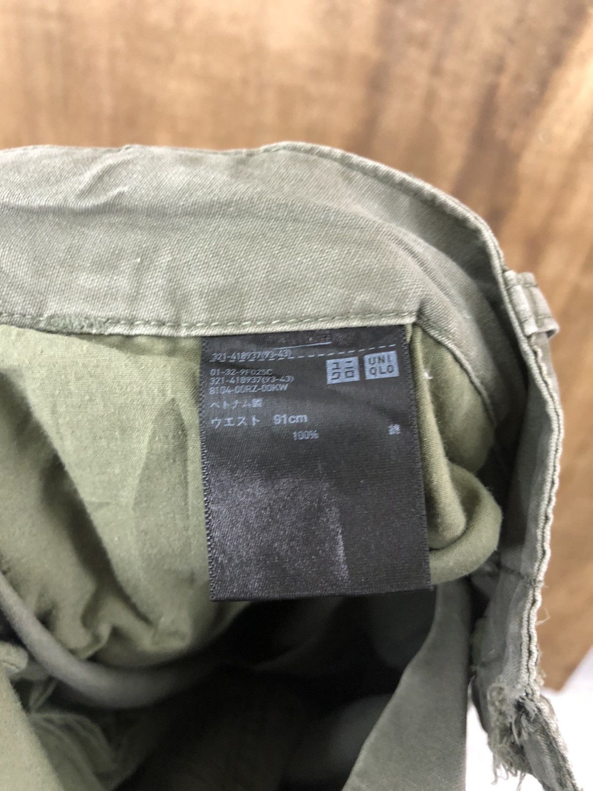 Uniqlo Uniqlo Green cropped Cargo Multipocket pants # 6220 Size US 35 - 11 Thumbnail