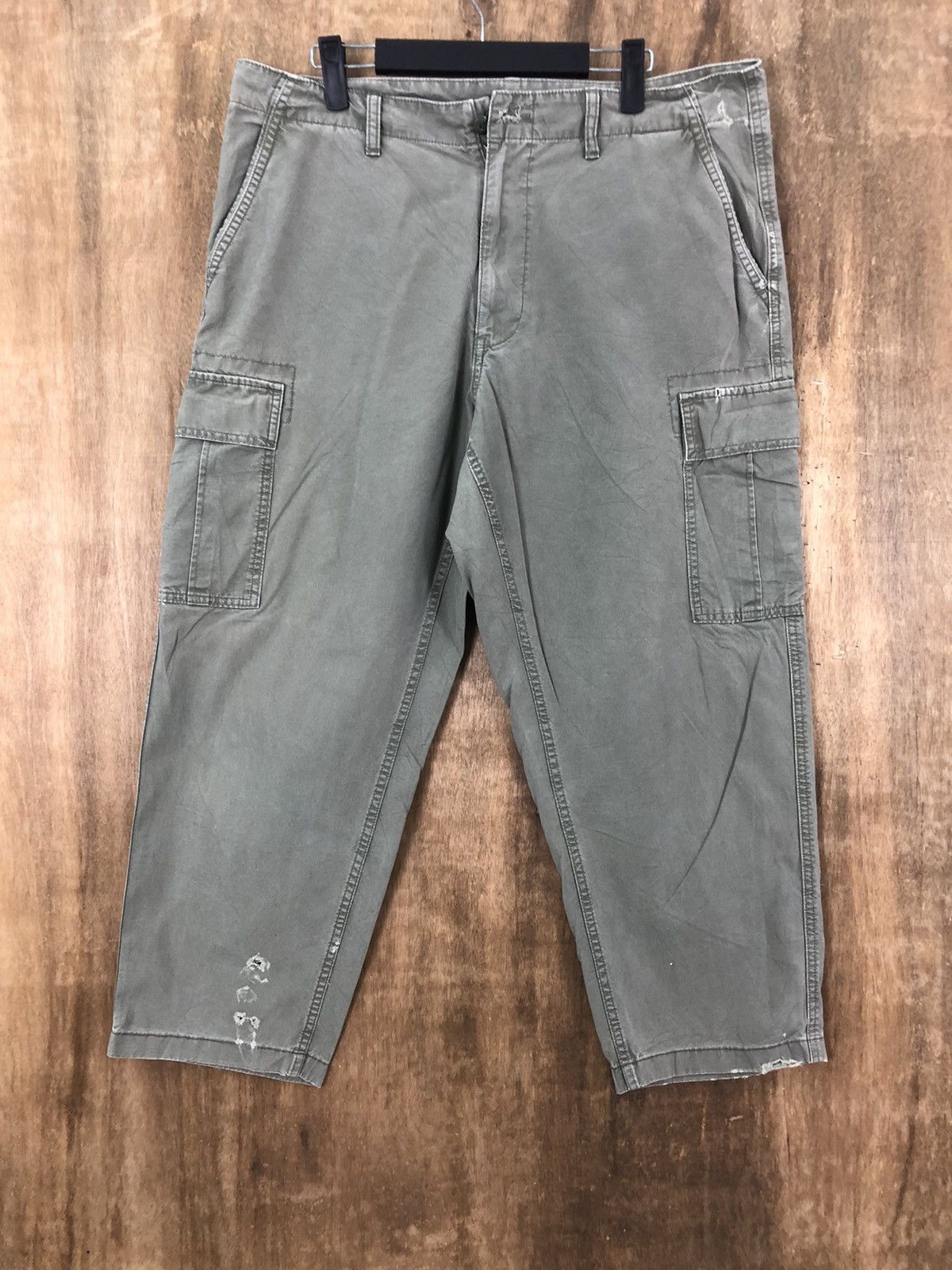 Uniqlo Uniqlo Green cropped Cargo Multipocket pants # 6220 Size US 35 - 3 Thumbnail