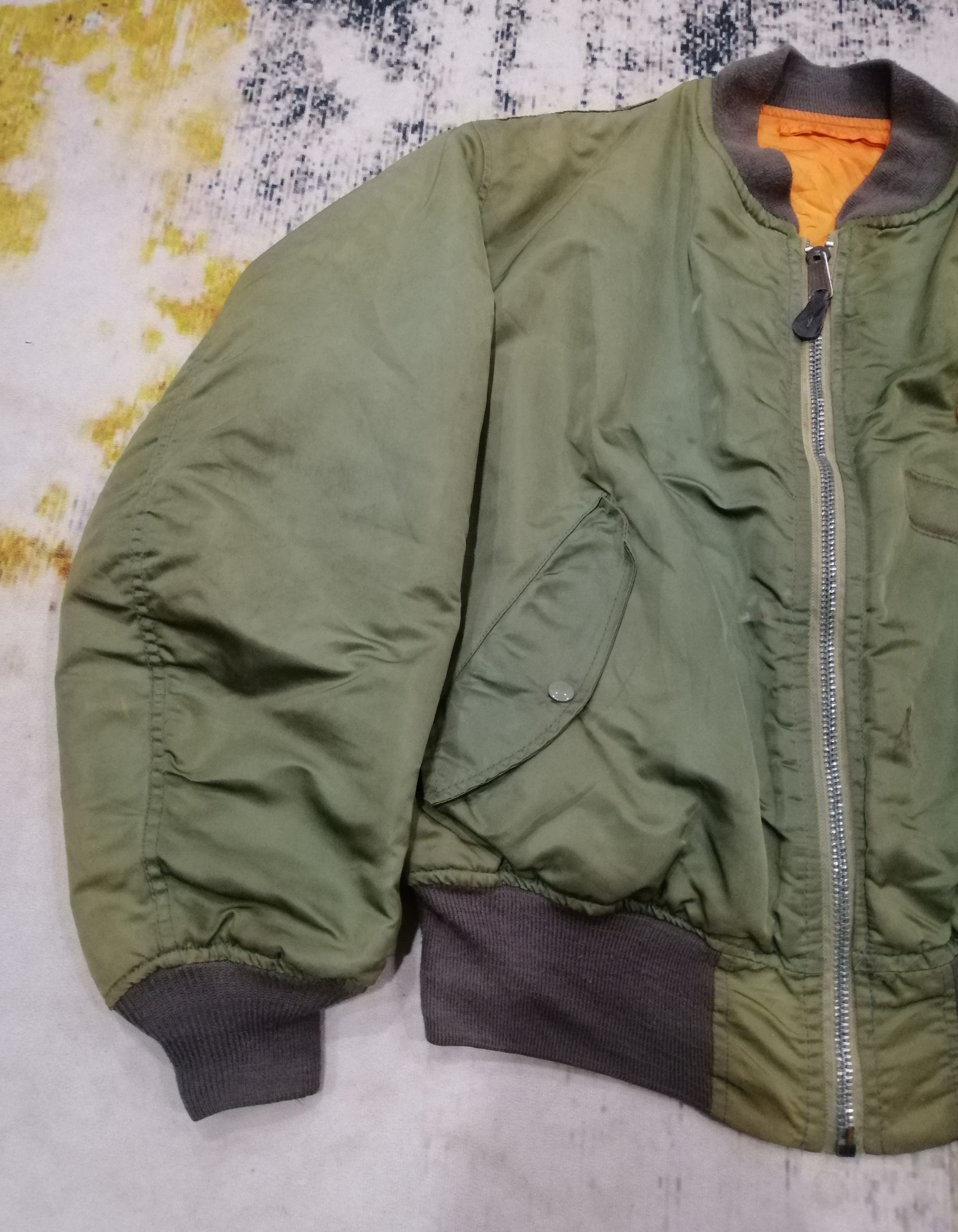 Avirex Vintage Avirex Flyers Man Intermediate Ma-1 Sun Faded Jacket Size US XL / EU 56 / 4 - 2 Thumbnail