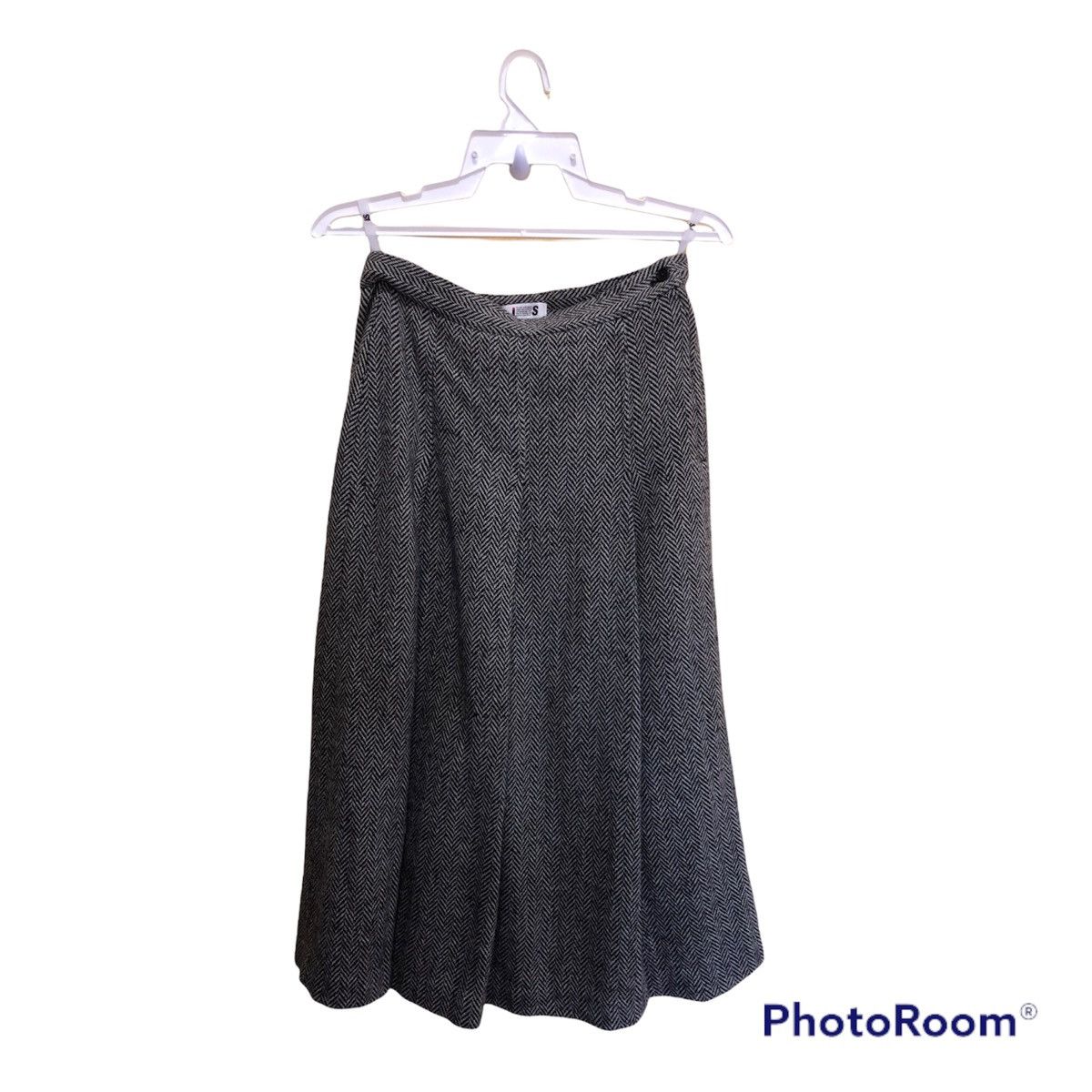 Issey Miyake × Japanese Brand Issey miyake IS skirt size 9 Size 26" / US 2 / IT 38 - 1 Thumbnail
