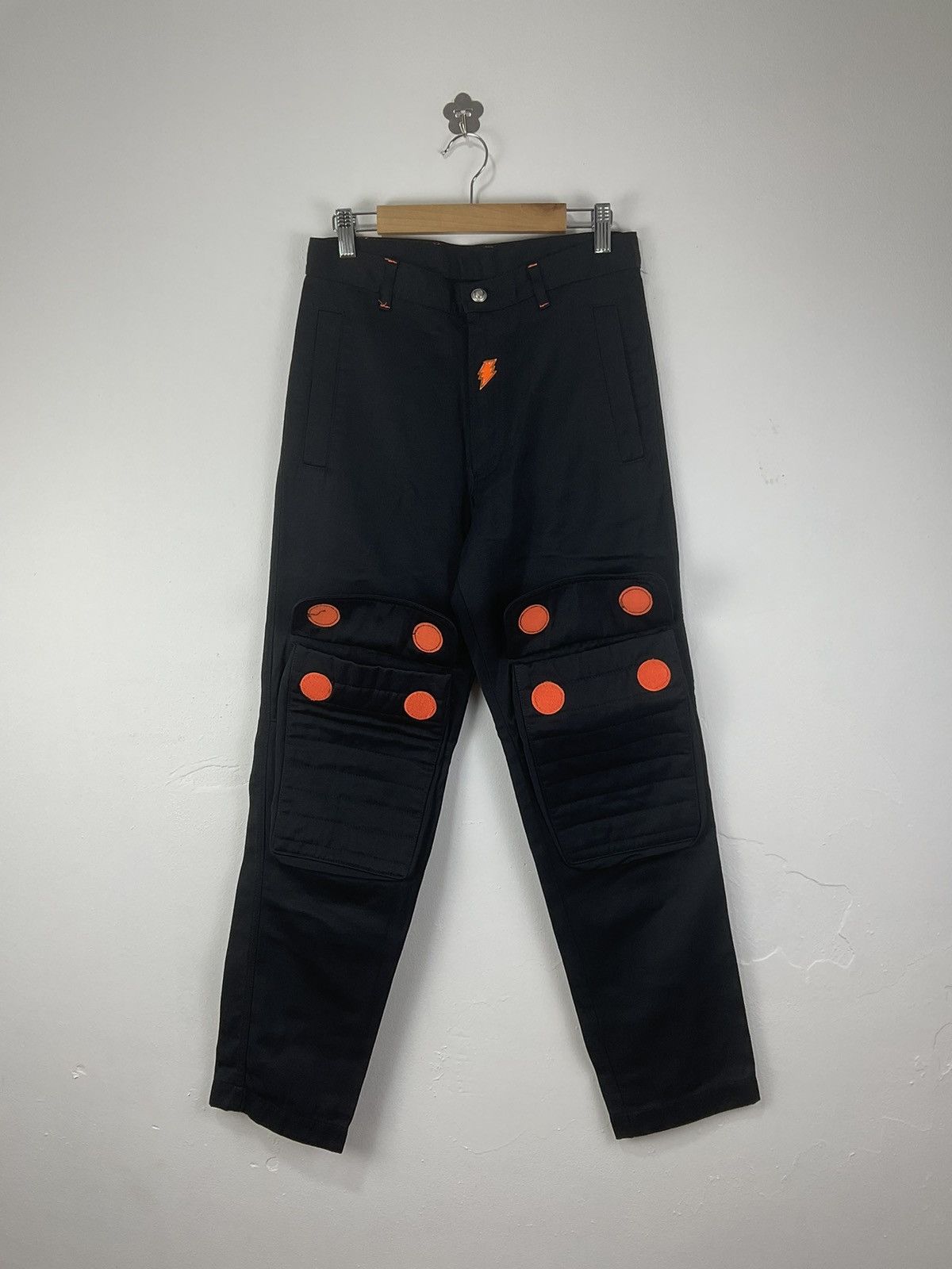 Walter Van Beirendonck Walter Van Beirendonck S/S'96 Knee Pad Pants Size US 28 / EU 44 - 6 Thumbnail