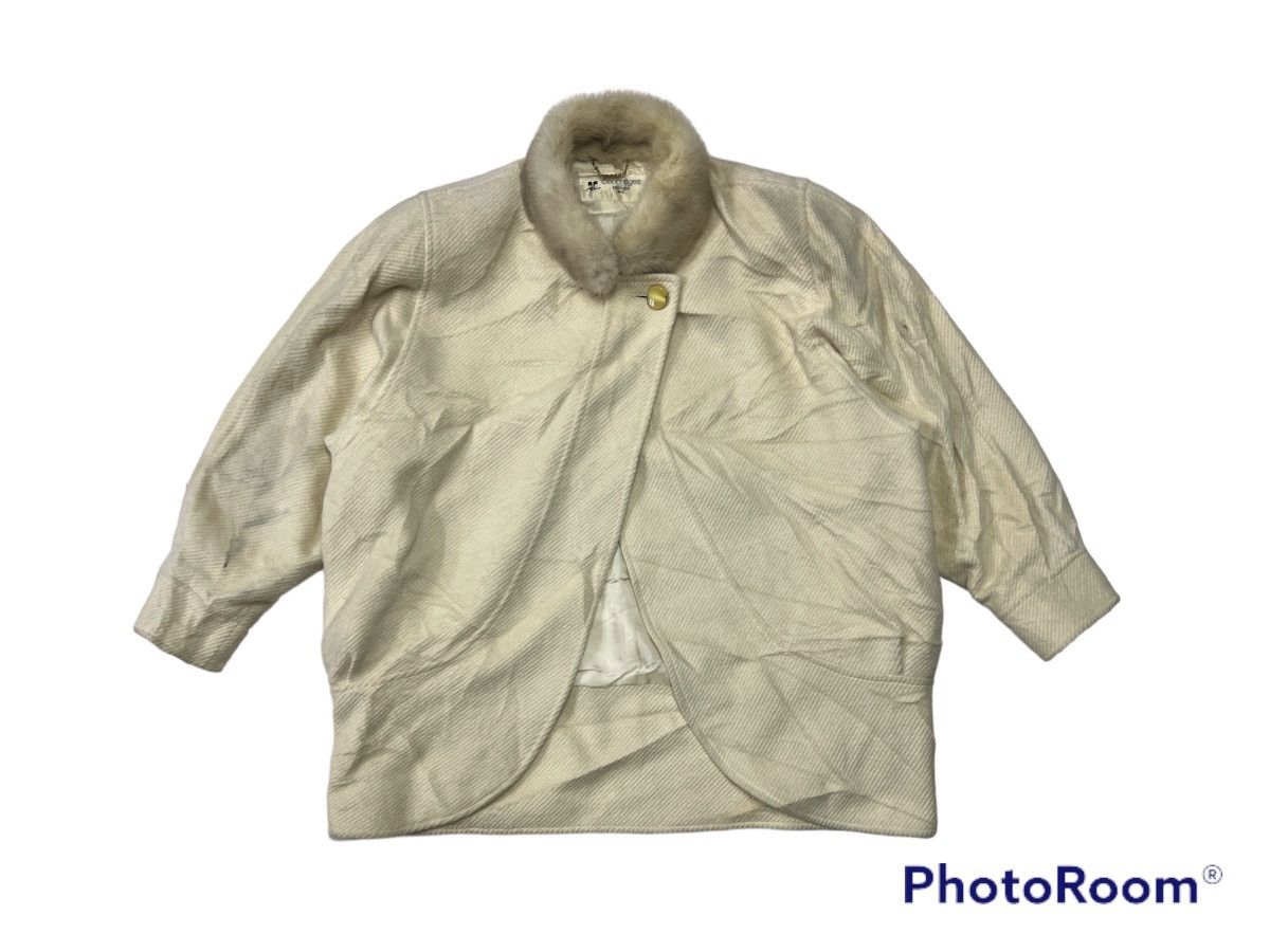 Courreges Courreges paris luxury designer fur Collar womenswear Size M / US 6-8 / IT 42-44 - 1 Thumbnail
