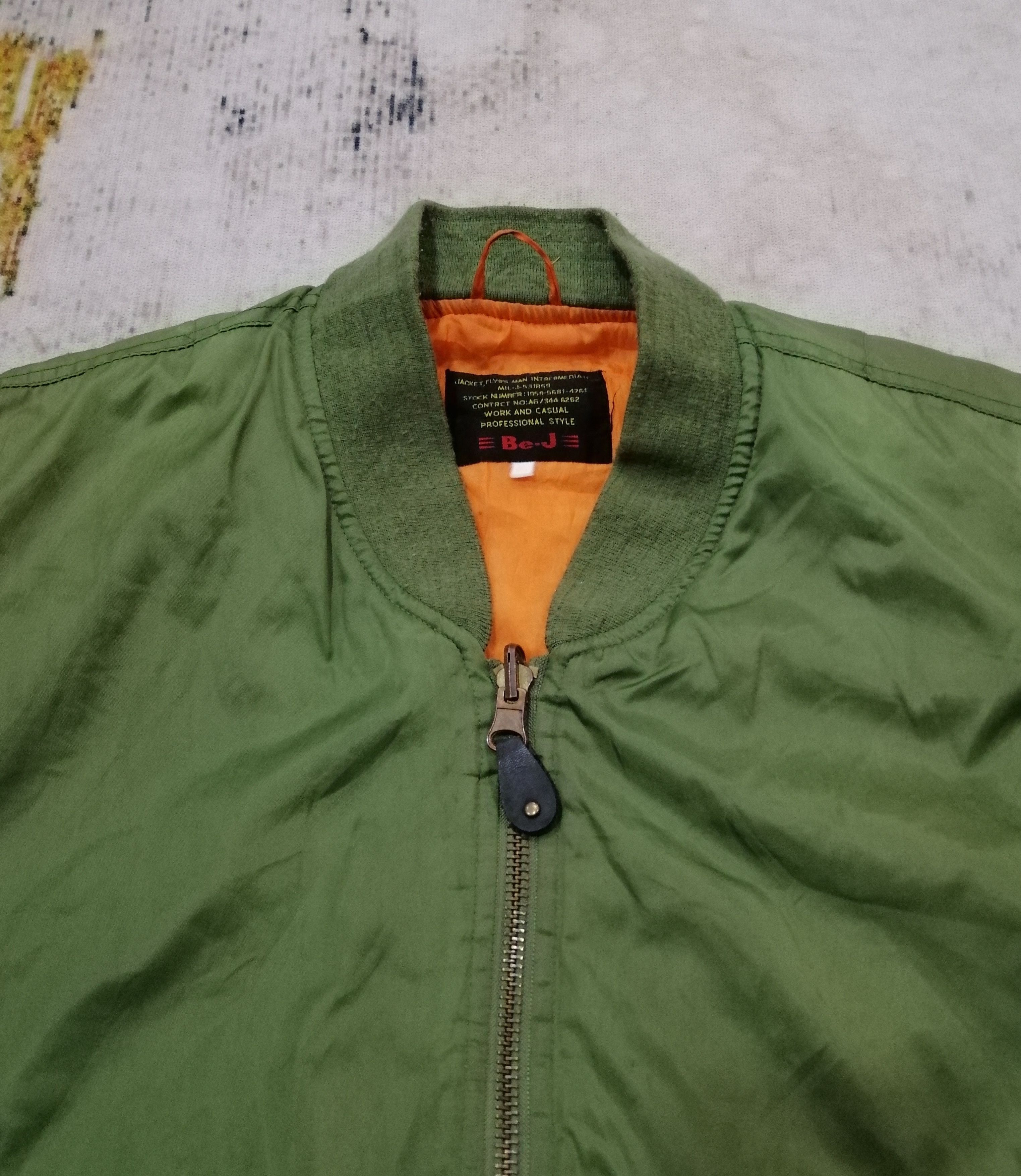 Vintage Vintage FLYER'S Man Sun Faded Bomber Jacket Size US L / EU 52-54 / 3 - 7 Thumbnail