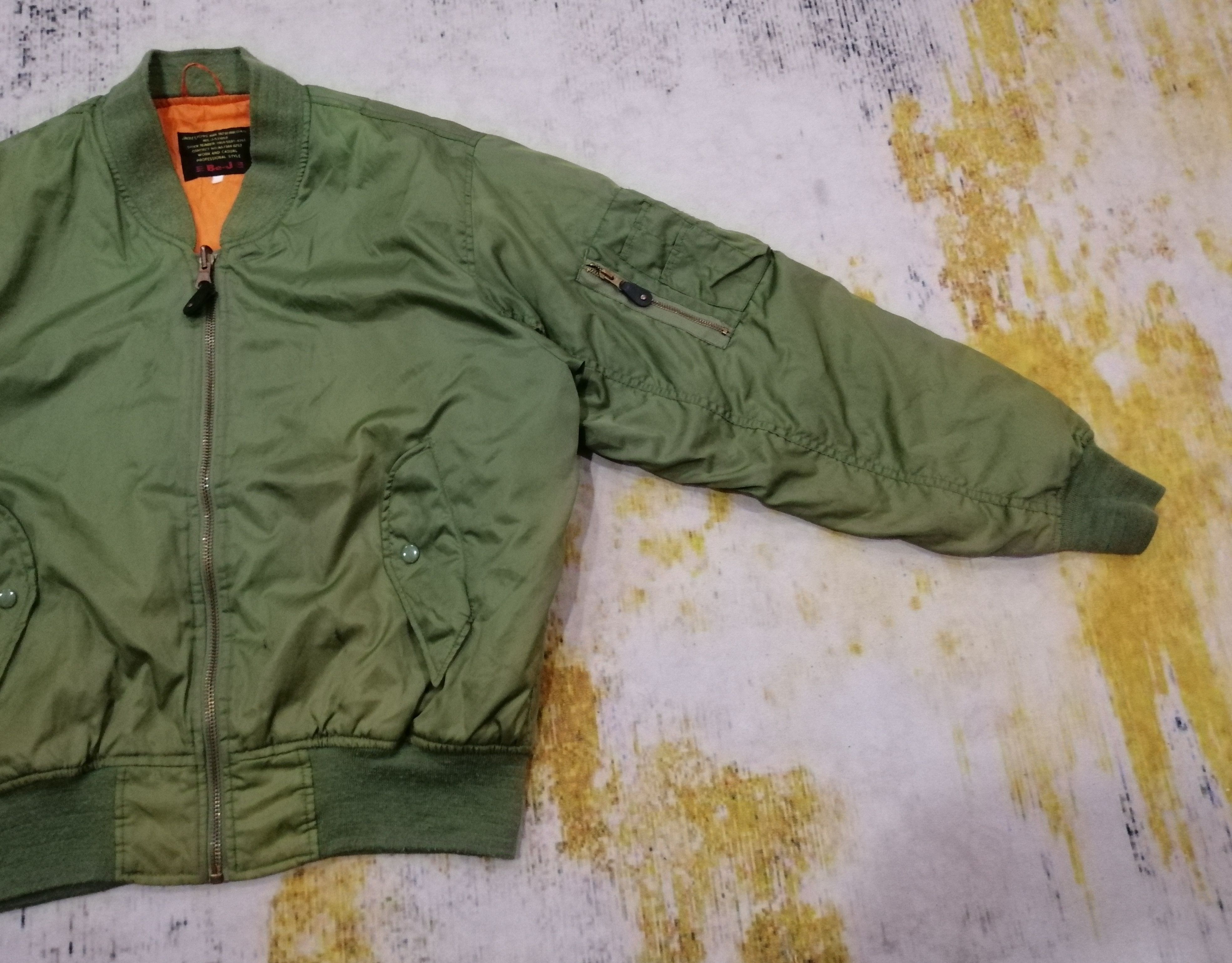 Vintage Vintage FLYER'S Man Sun Faded Bomber Jacket Size US L / EU 52-54 / 3 - 4 Thumbnail