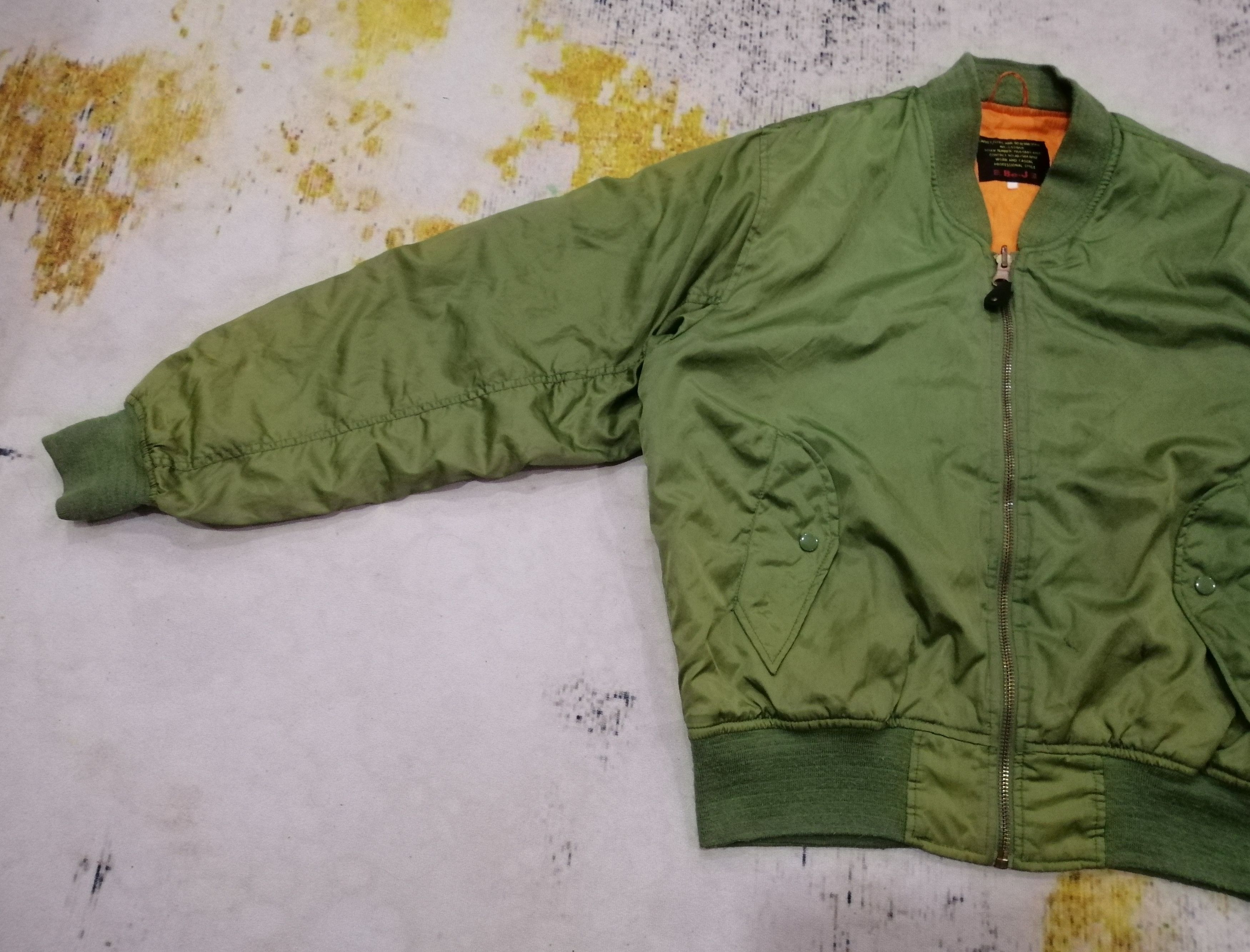 Vintage Vintage FLYER'S Man Sun Faded Bomber Jacket Size US L / EU 52-54 / 3 - 3 Thumbnail