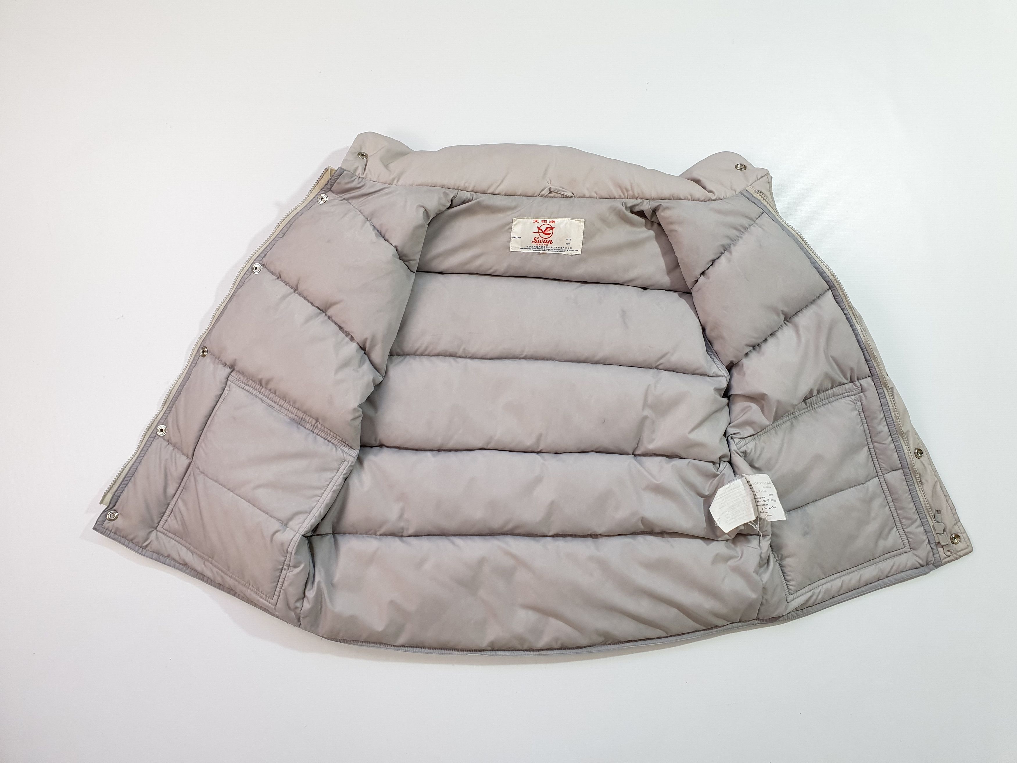 Other Rare Vintage SWAN 90s Goose Down Nylon Vest NIKE style Size US L / EU 52-54 / 3 - 8 Thumbnail