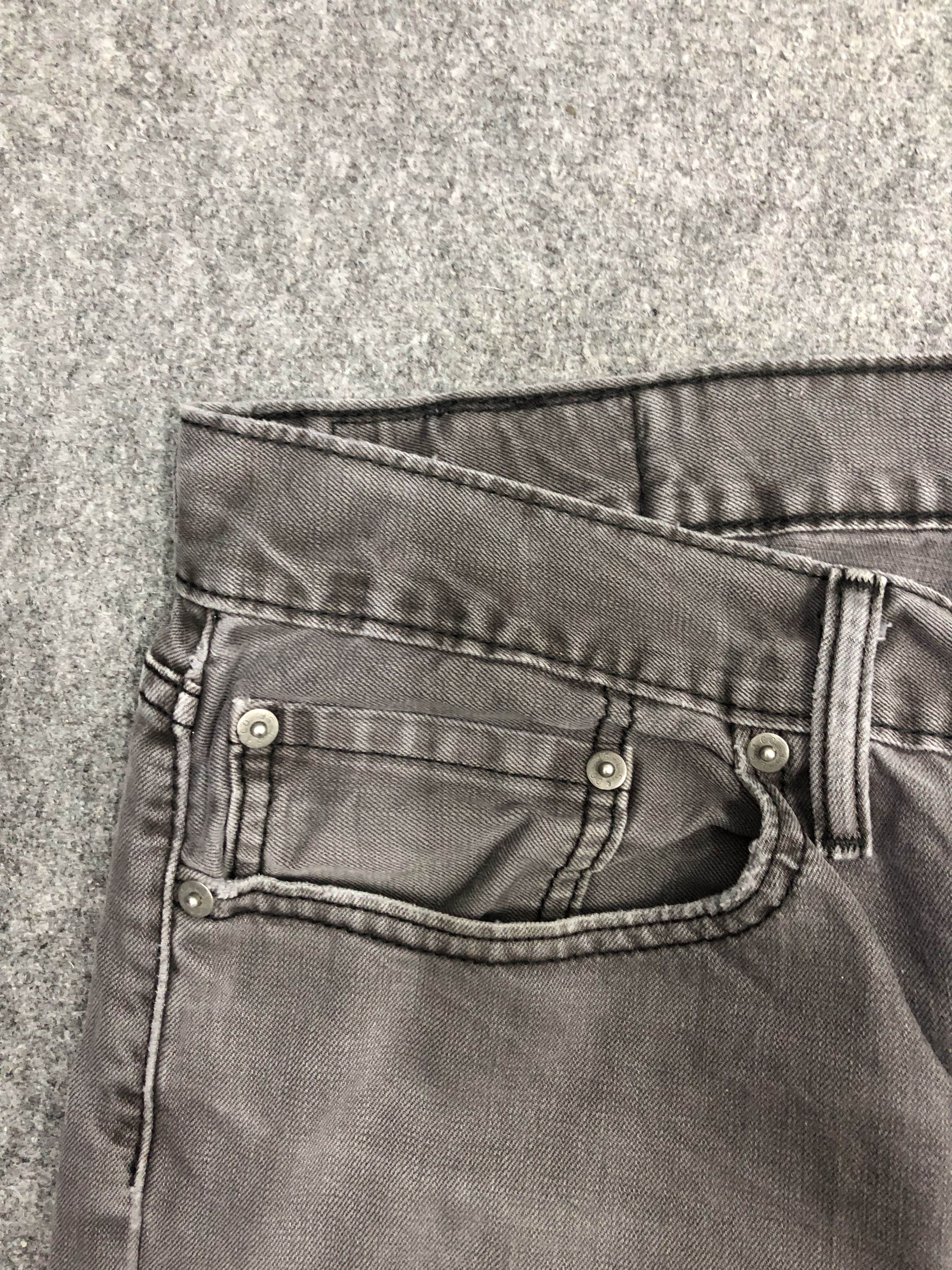 Levi's Vintage Levis 514 Faded Black Jeans DP1321 Size US 34 / EU 50 - 8 Thumbnail