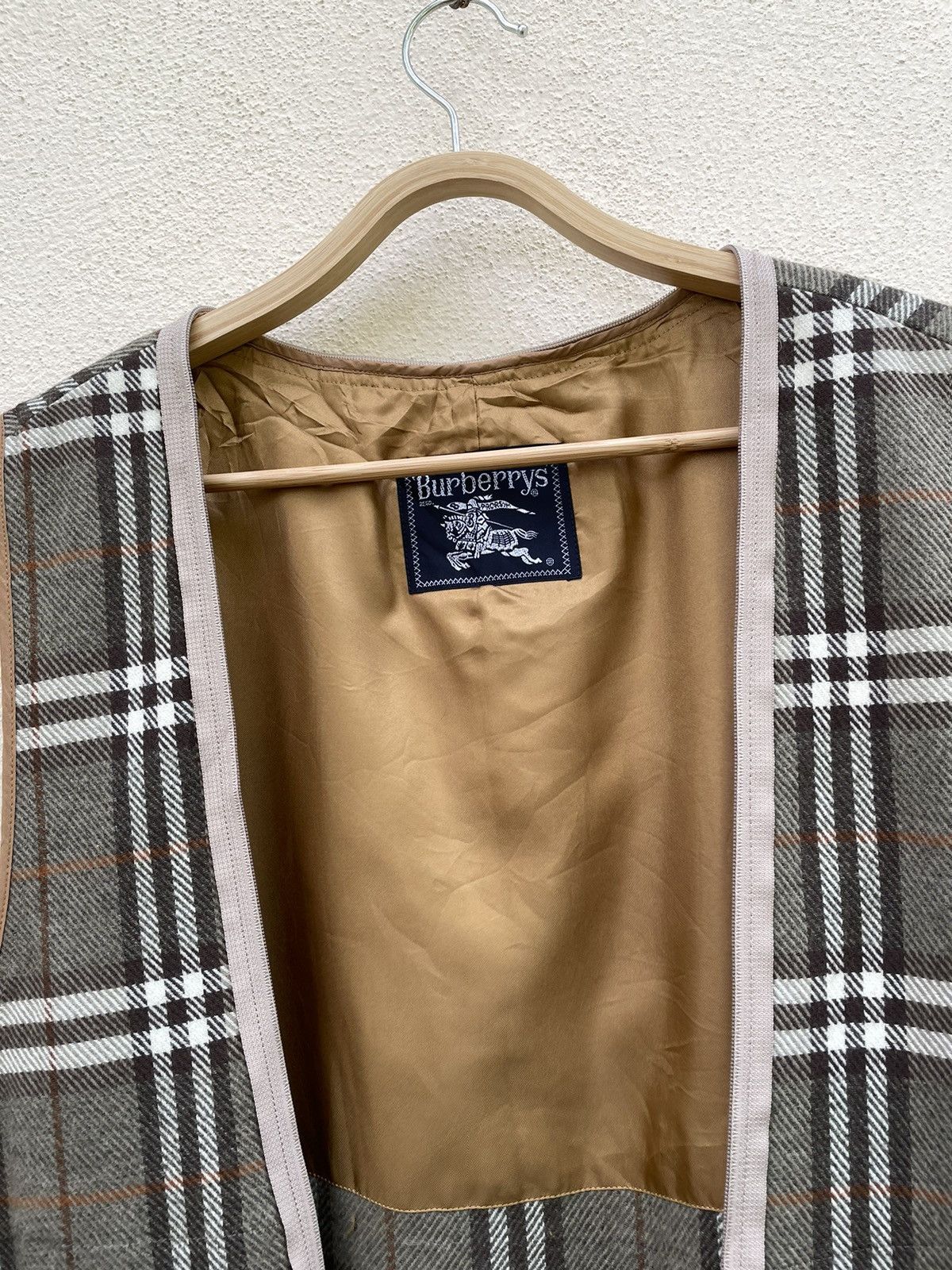 Burberry BURBERRYS INNER LINING TRENCH COAT Size US L / EU 52-54 / 3 - 2 Thumbnail