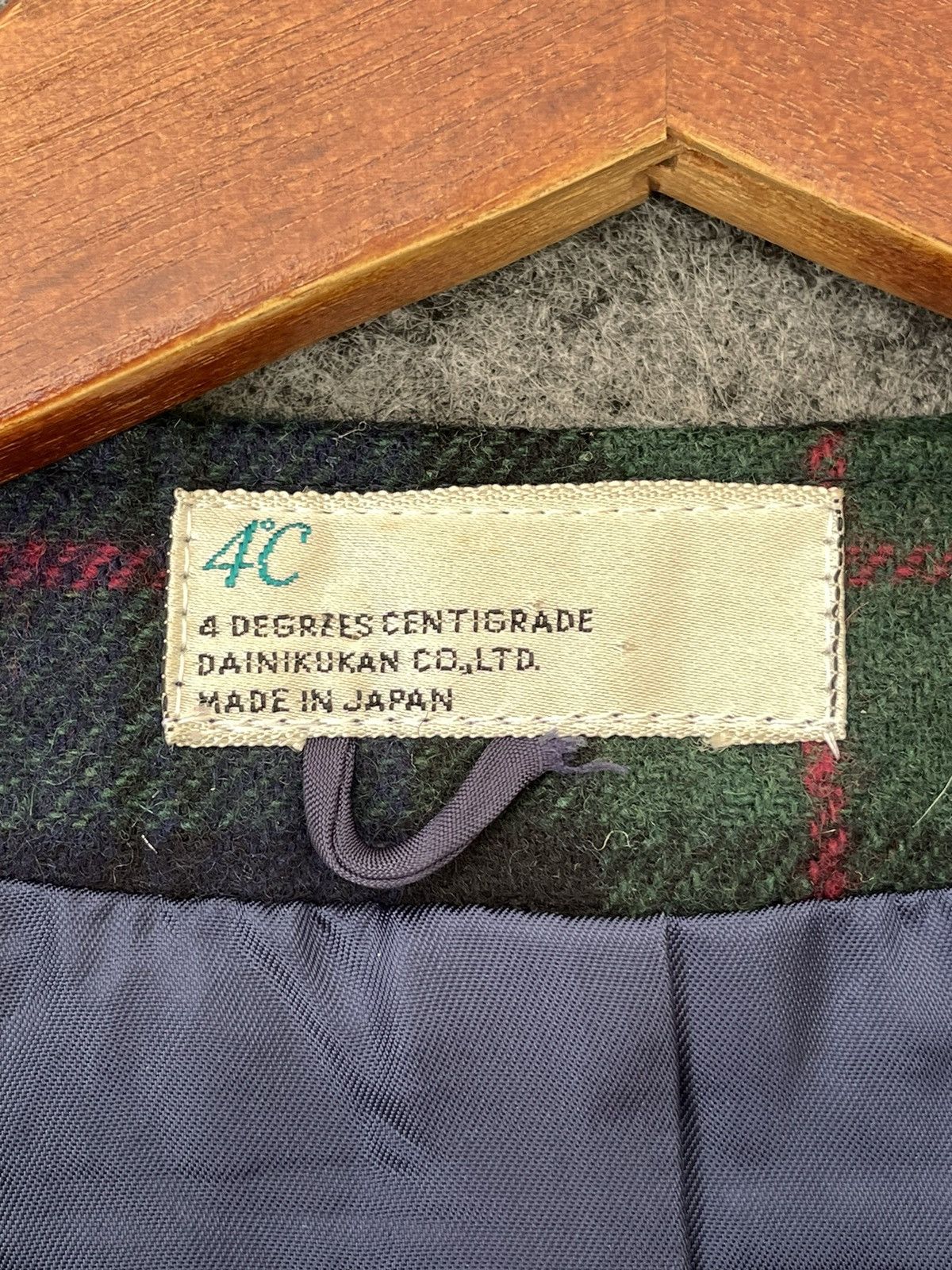 Japanese Brand 4 DEGREES TARTAN VEST Size US S / EU 44-46 / 1 - 5 Thumbnail