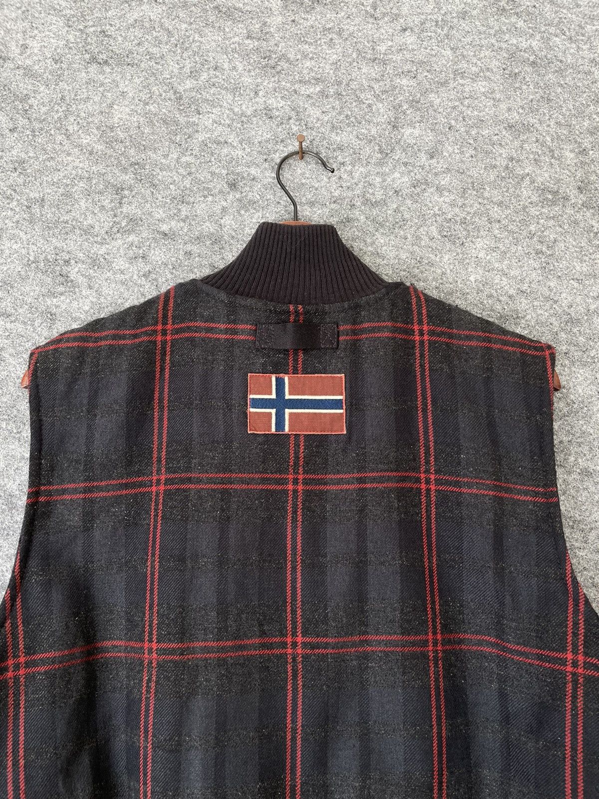 Napapijri NAPAPIJRI EXPEDITION TARTAN VEST Size US XS / EU 42 / 0 - 4 Thumbnail