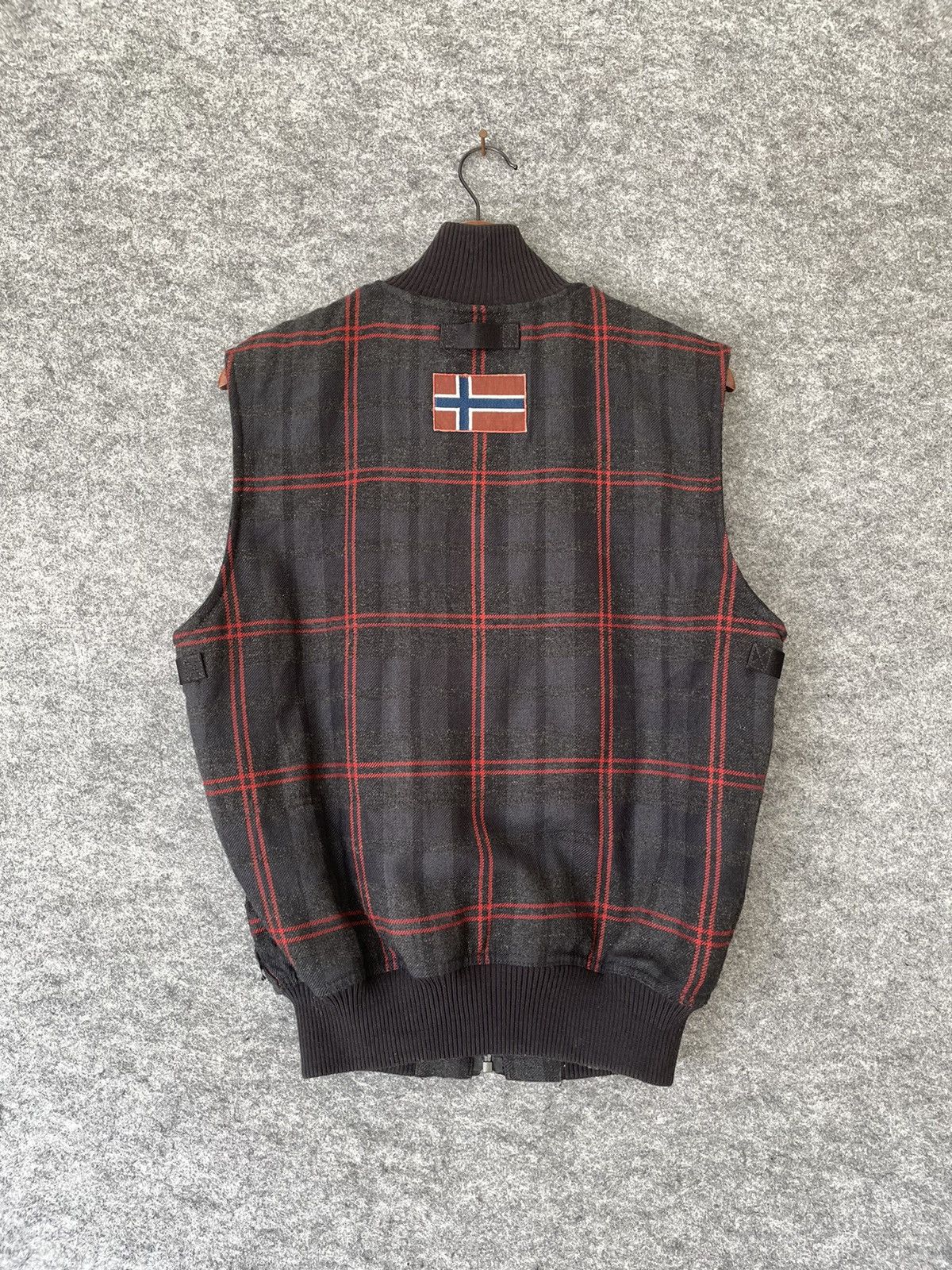 Napapijri NAPAPIJRI EXPEDITION TARTAN VEST Size US XS / EU 42 / 0 - 3 Thumbnail