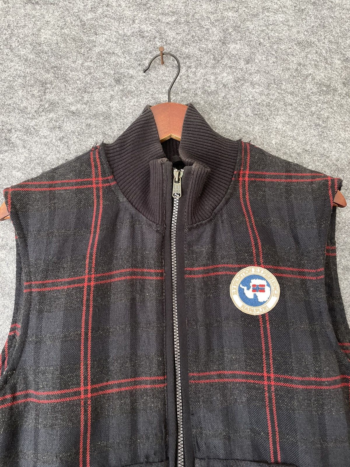 Napapijri NAPAPIJRI EXPEDITION TARTAN VEST Size US XS / EU 42 / 0 - 2 Thumbnail