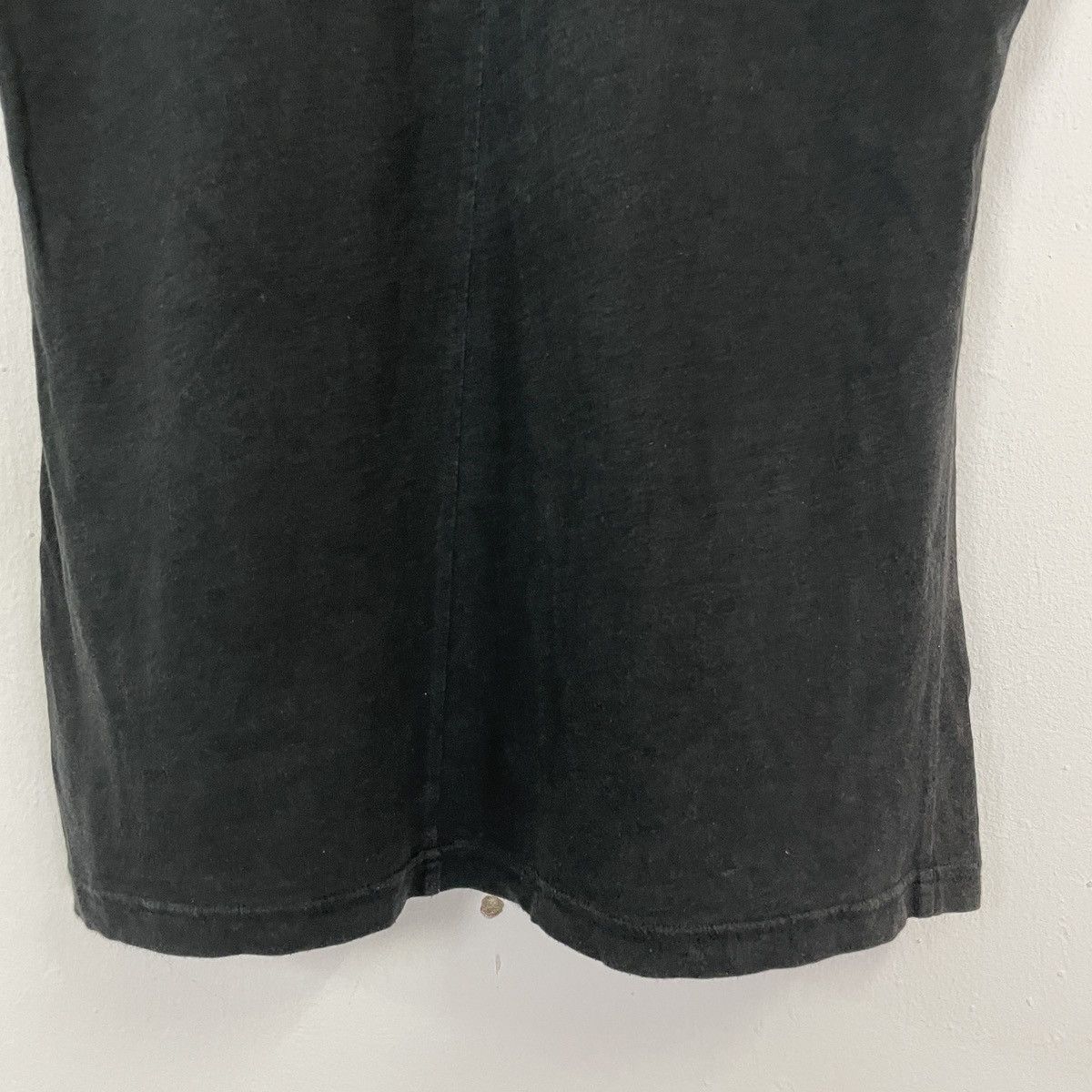 Undercover × Uniqlo Vintage Uniqlo X Undercover Crewneck Tee Size US S / EU 44-46 / 1 - 12 Thumbnail