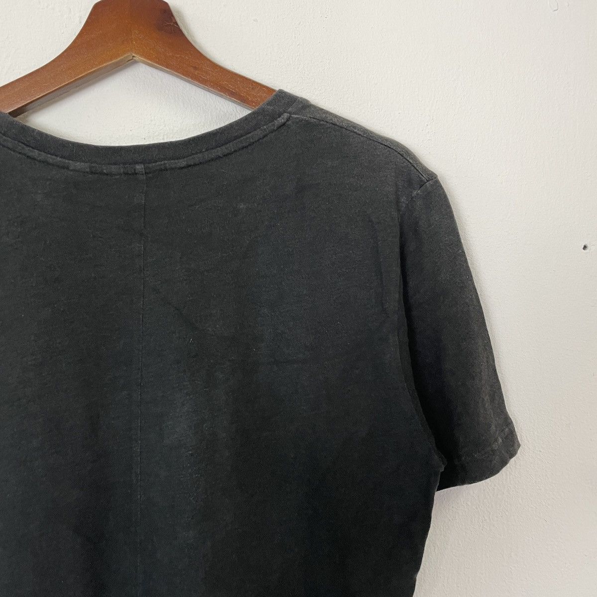 Undercover × Uniqlo Vintage Uniqlo X Undercover Crewneck Tee Size US S / EU 44-46 / 1 - 10 Thumbnail