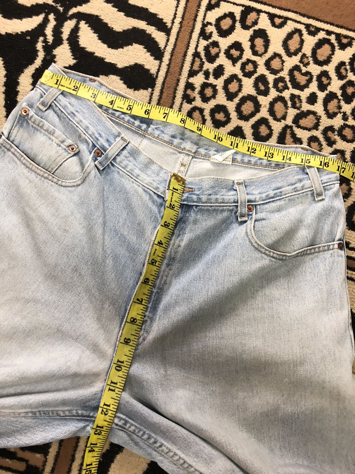 Levi's × Vintage VINTAGE 90s LEVIS 560 LOOSE FIT TAPERED LEG LIGHT BLUE WASH Size US 34 / EU 50 - 14 Thumbnail