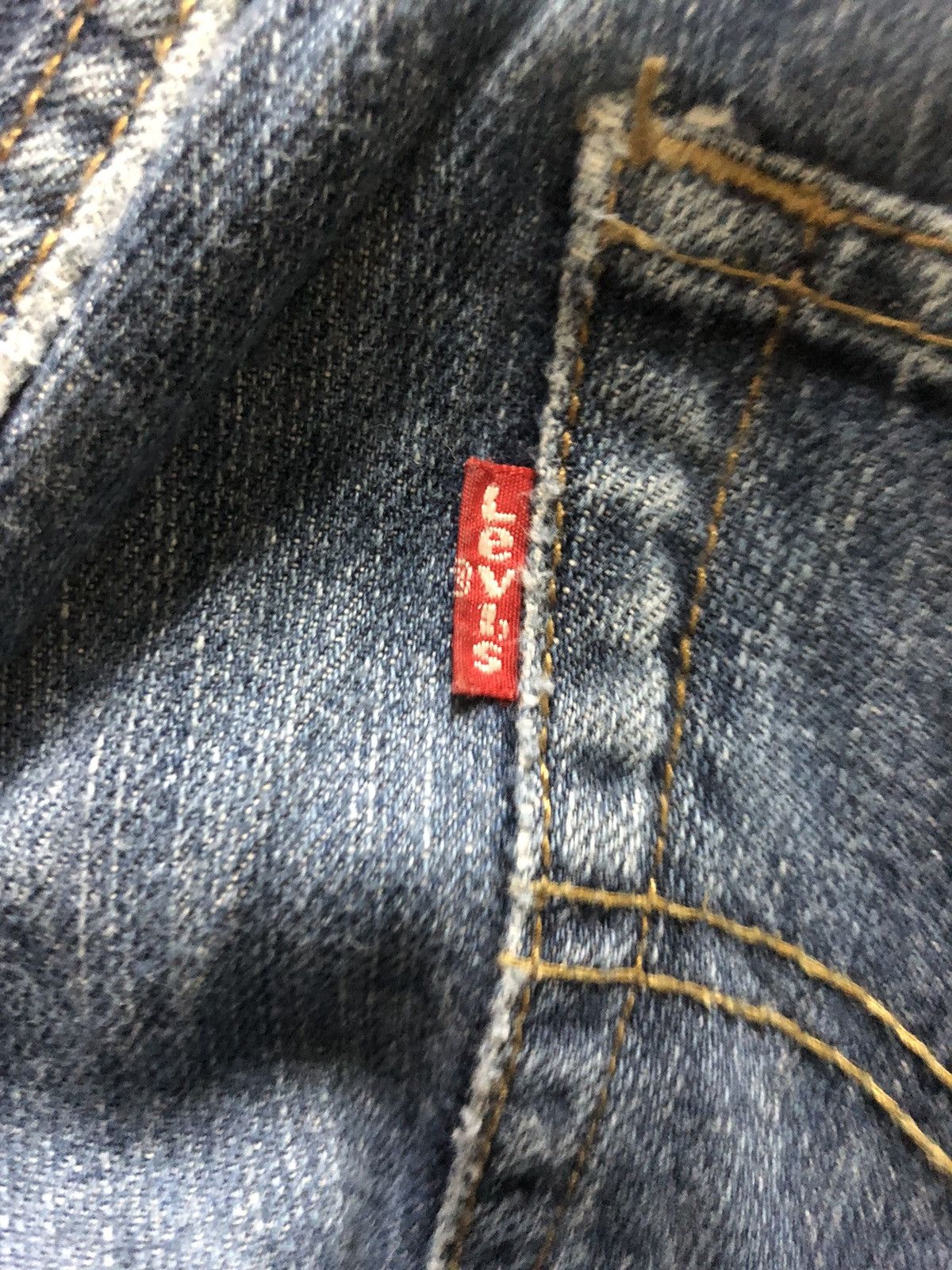 Levi's × Vintage VINTAGE 90s LEVIS 550tm RELAXED BLUE WASH DENIM Size US 33 - 3 Thumbnail