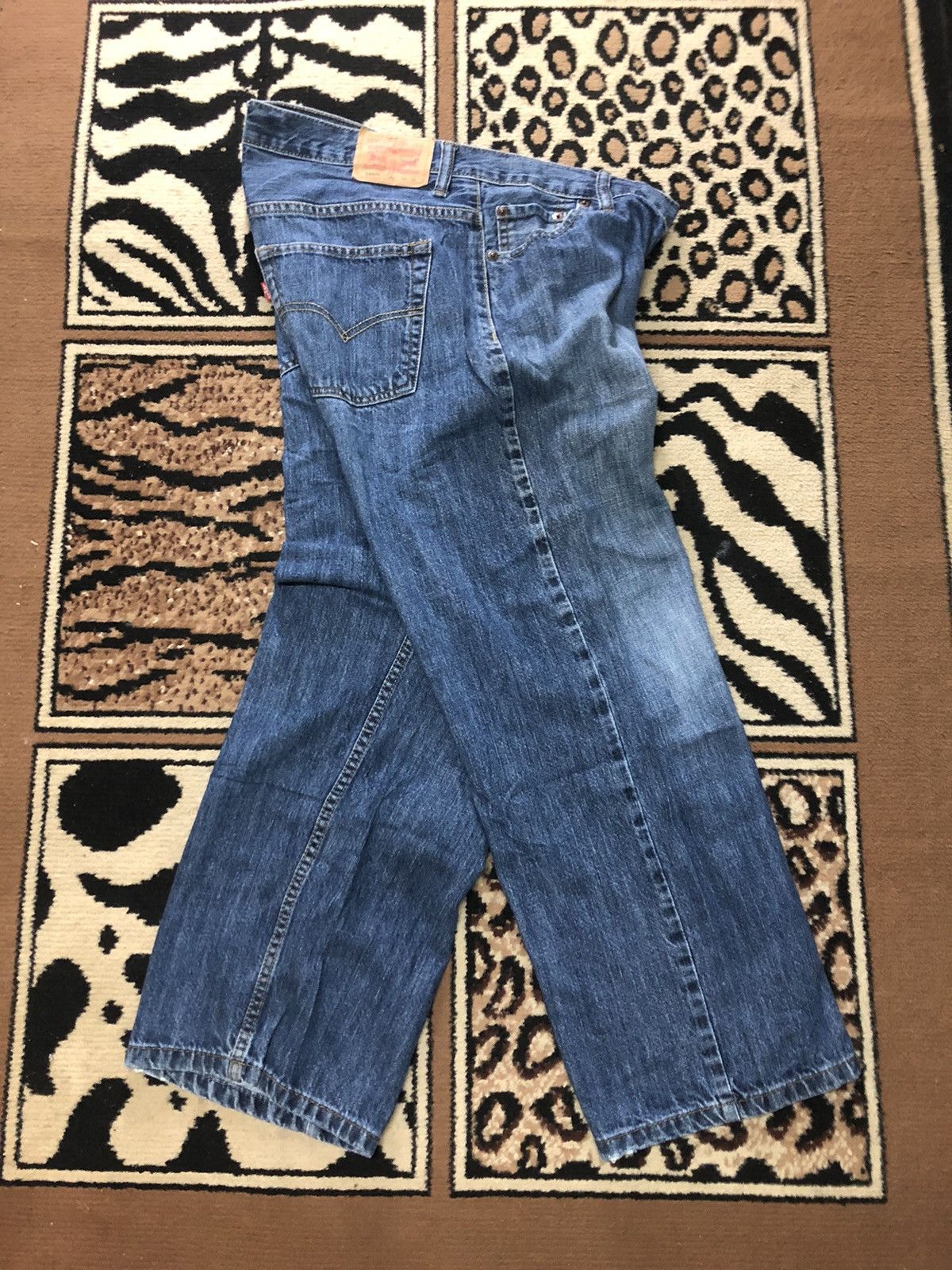 Levi's × Vintage VINTAGE 90s LEVIS 550tm RELAXED BLUE WASH DENIM Size US 33 - 6 Thumbnail