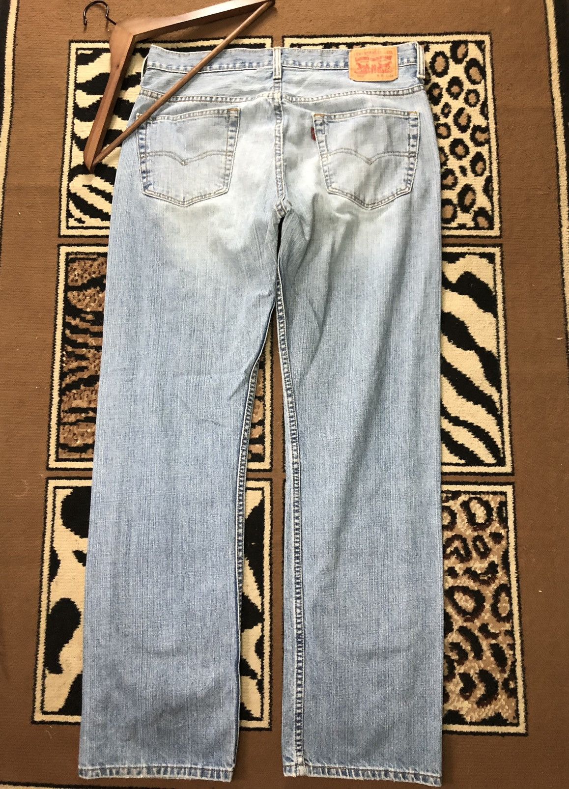 Levi's × Vintage VINTAGE 90s LEVIS 569 BLUE WASH DISTRESSED DENIM Size US 33 - 5 Thumbnail