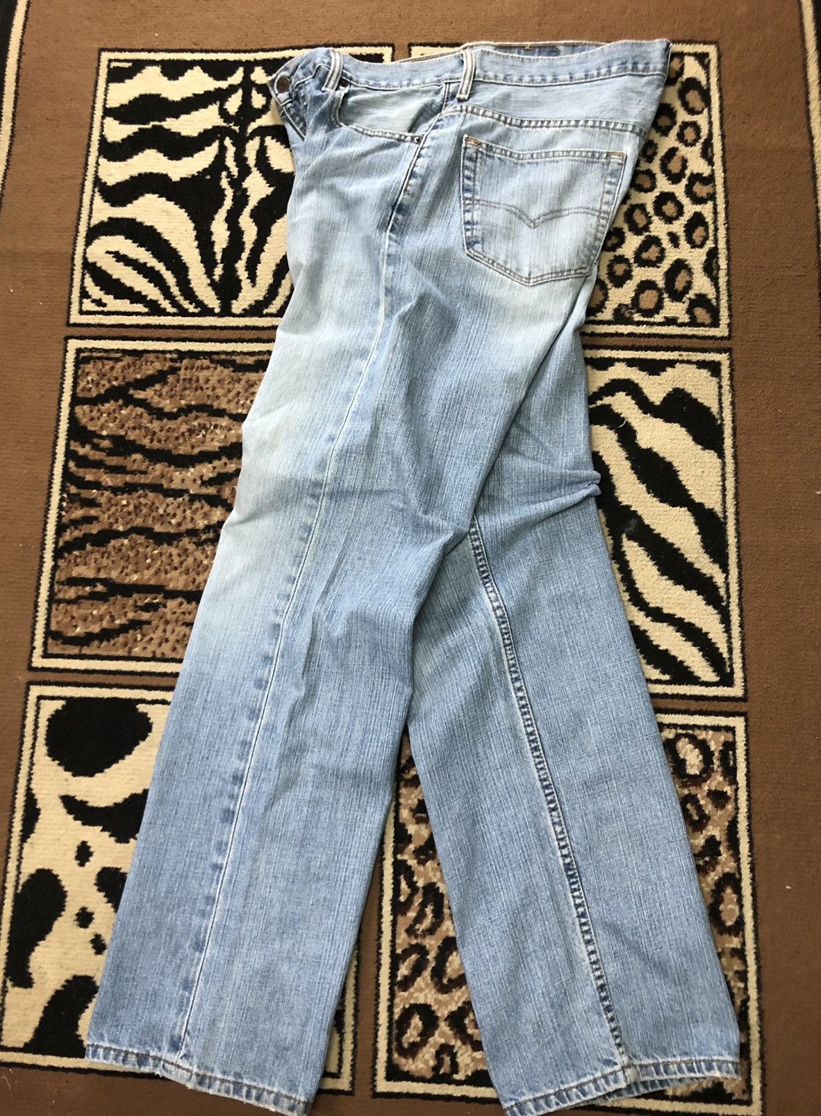 Levi's × Vintage VINTAGE 90s LEVIS 569 BLUE WASH DISTRESSED DENIM Size US 33 - 6 Thumbnail
