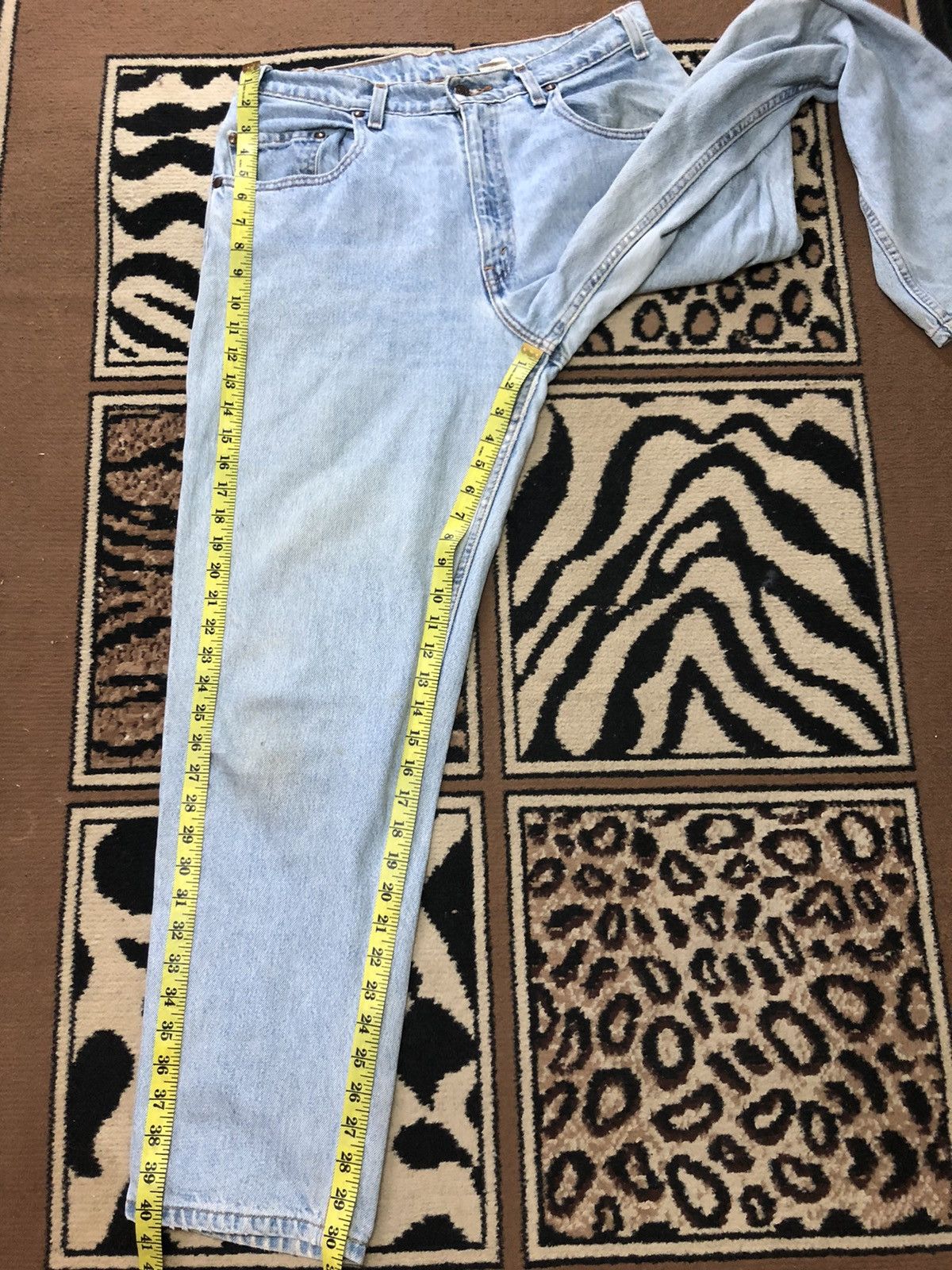 Levi's × Vintage VINTAGE 90s LEVIS 545 LOOSE LIGHT BLUE WASH DENIM Size US 32 / EU 48 - 15 Thumbnail