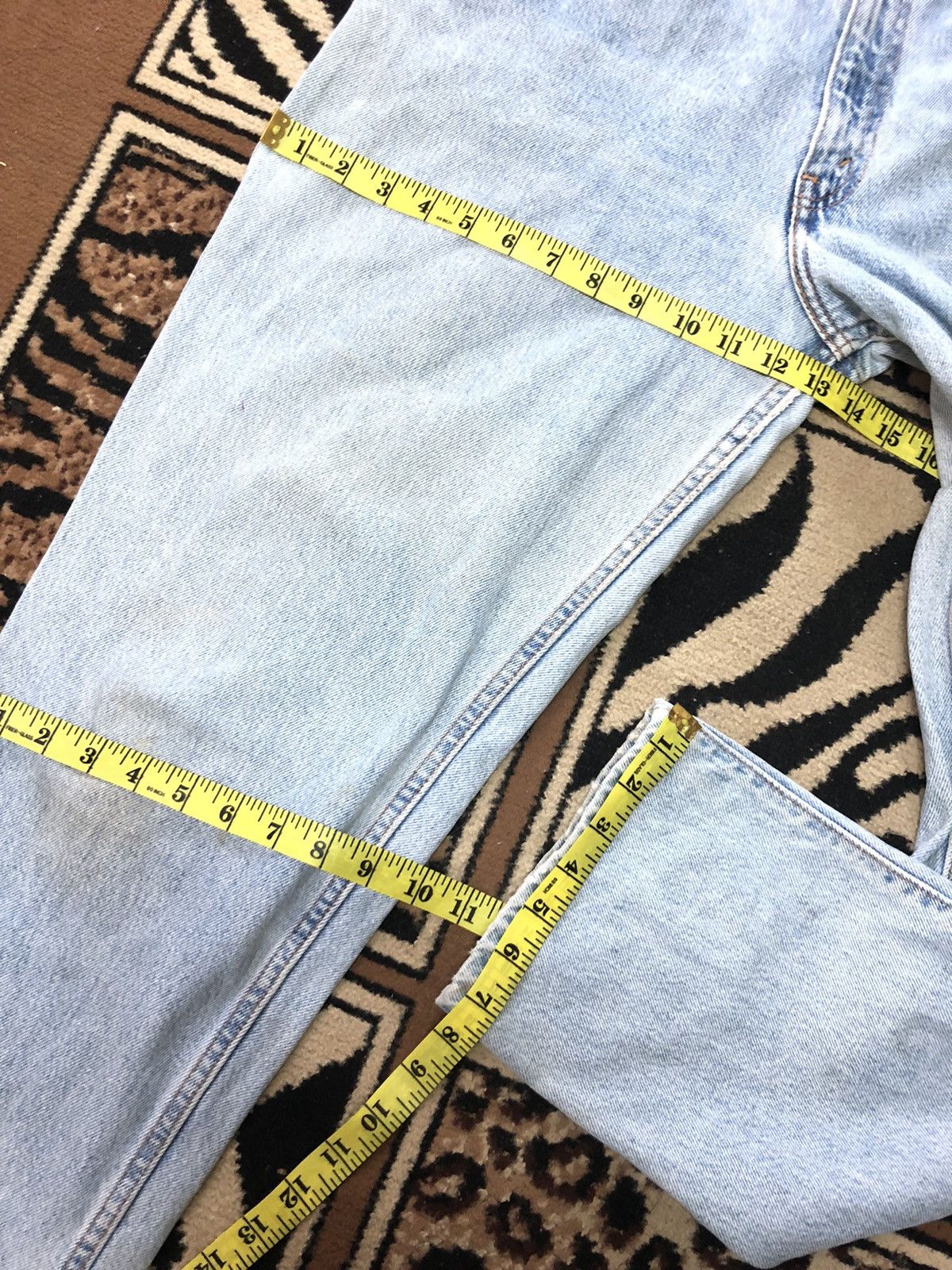 Levi's × Vintage VINTAGE 90s LEVIS 545 LOOSE LIGHT BLUE WASH DENIM Size US 32 / EU 48 - 16 Thumbnail